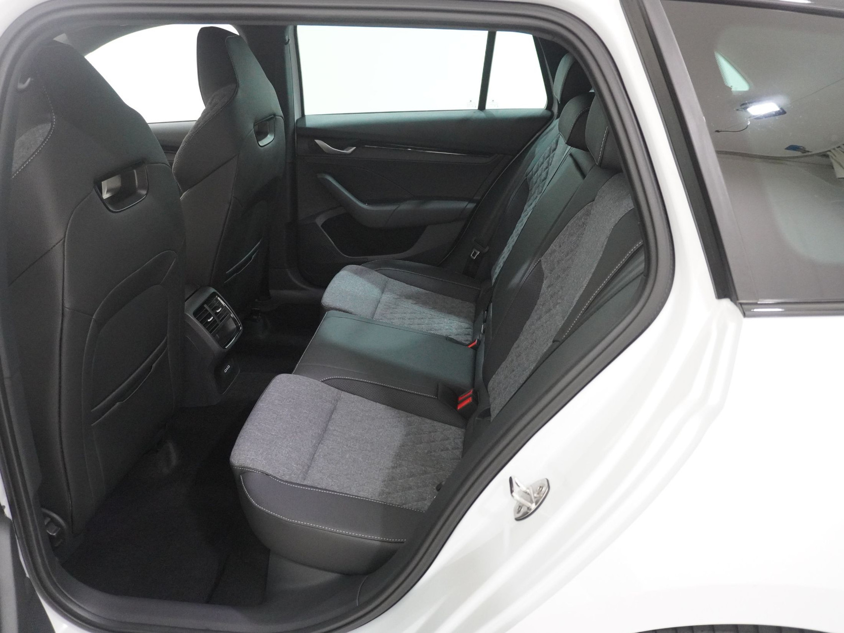 SKODA Octavia 1.5 TSI mHEV SportLine DSG