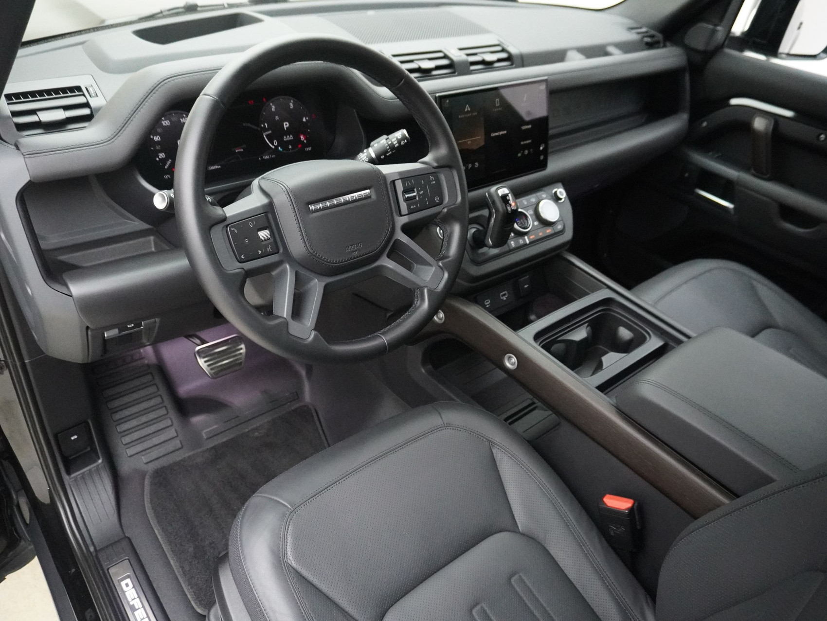 LAND ROVER Defender X Ingenium