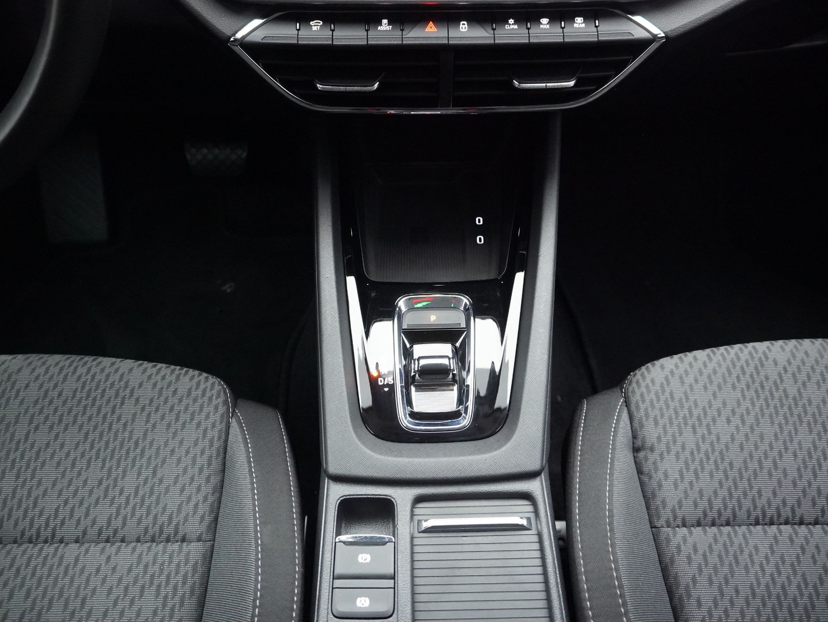 SKODA Octavia Combi 2.0 TDI DSG Style
