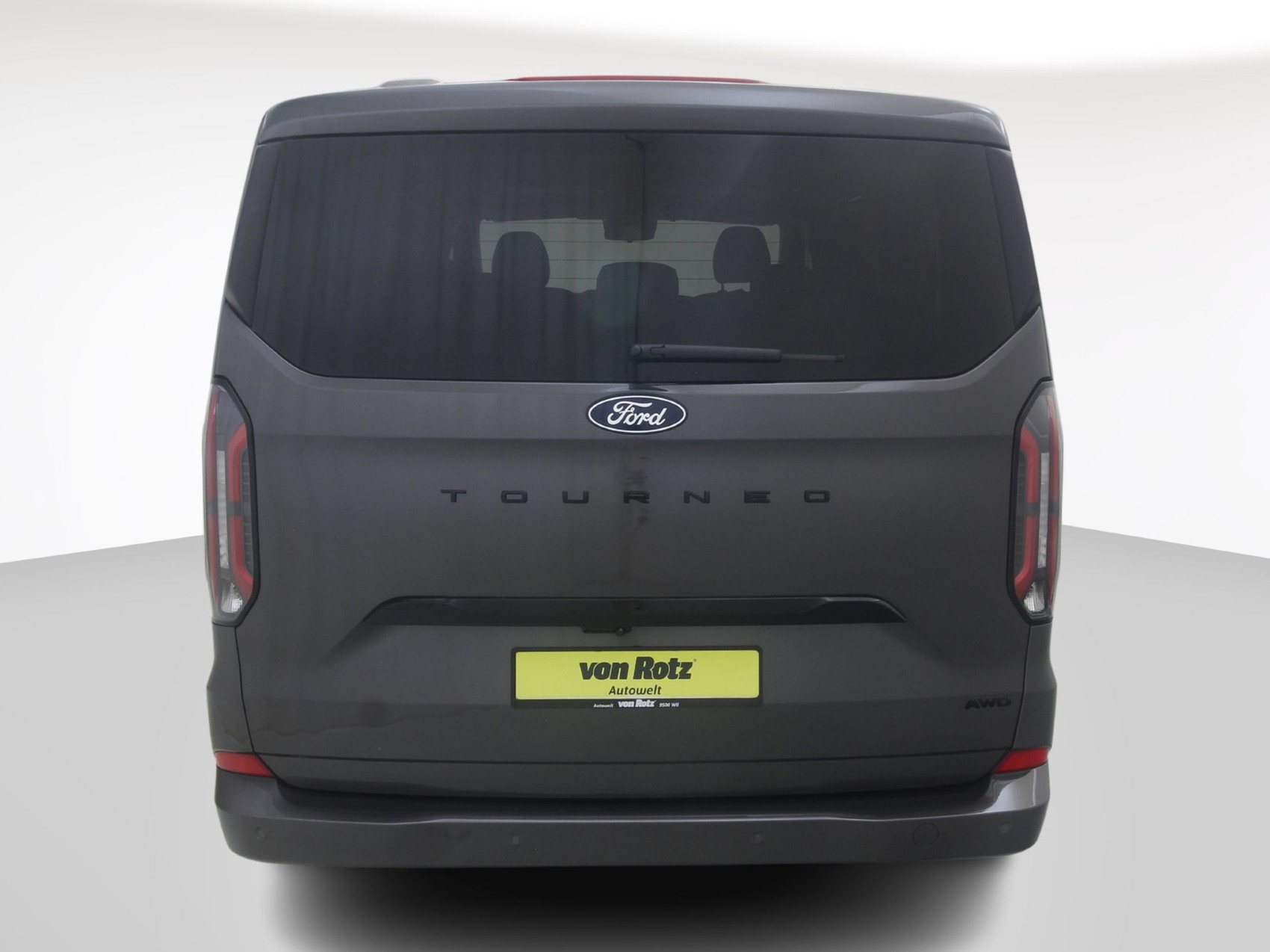 FORD Tourneo Custom 320 L1 2.0 TDCI 4×4 Titanium X