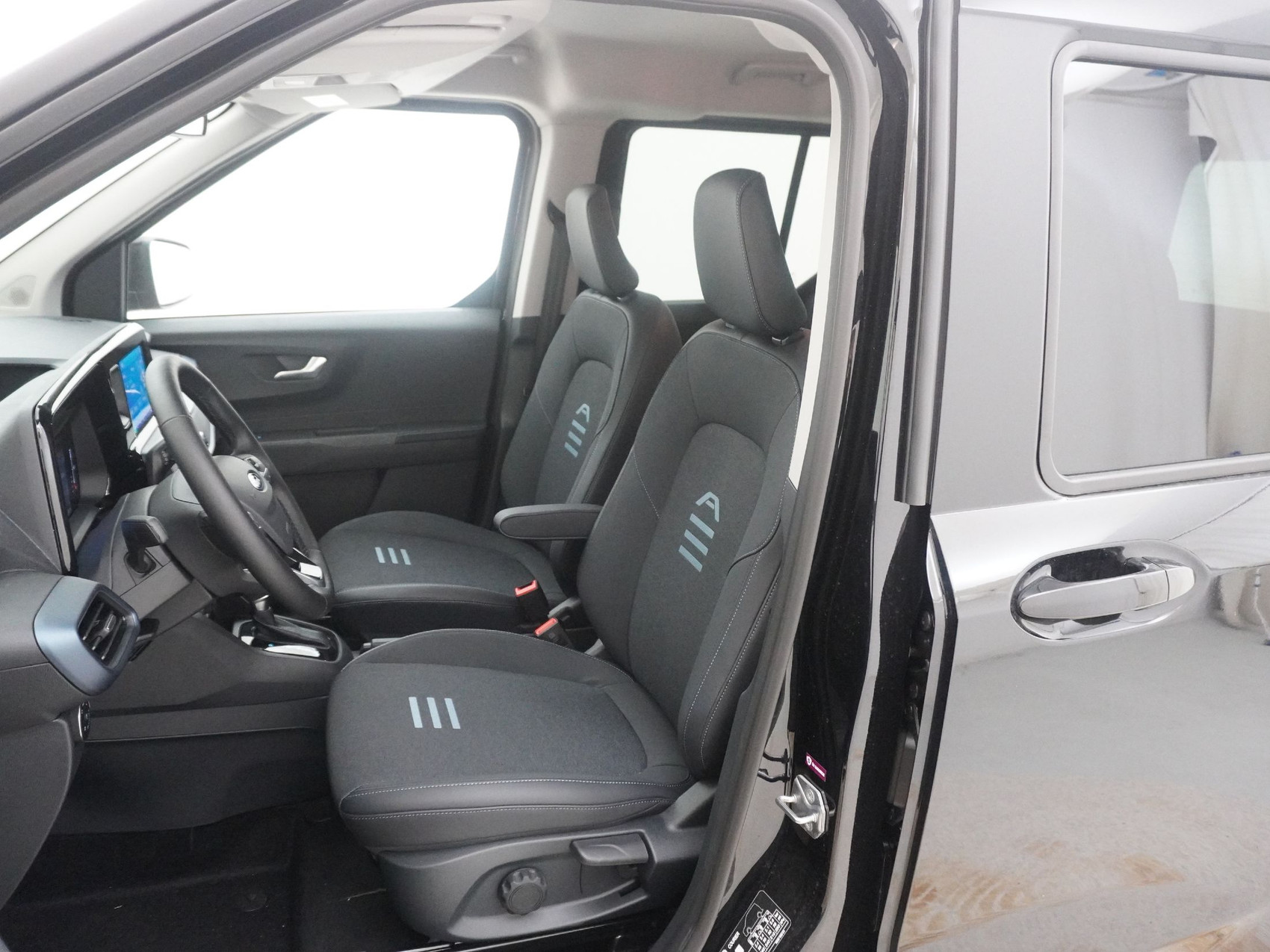 FORD Tourneo Courier 1.0 Ecoboost Active