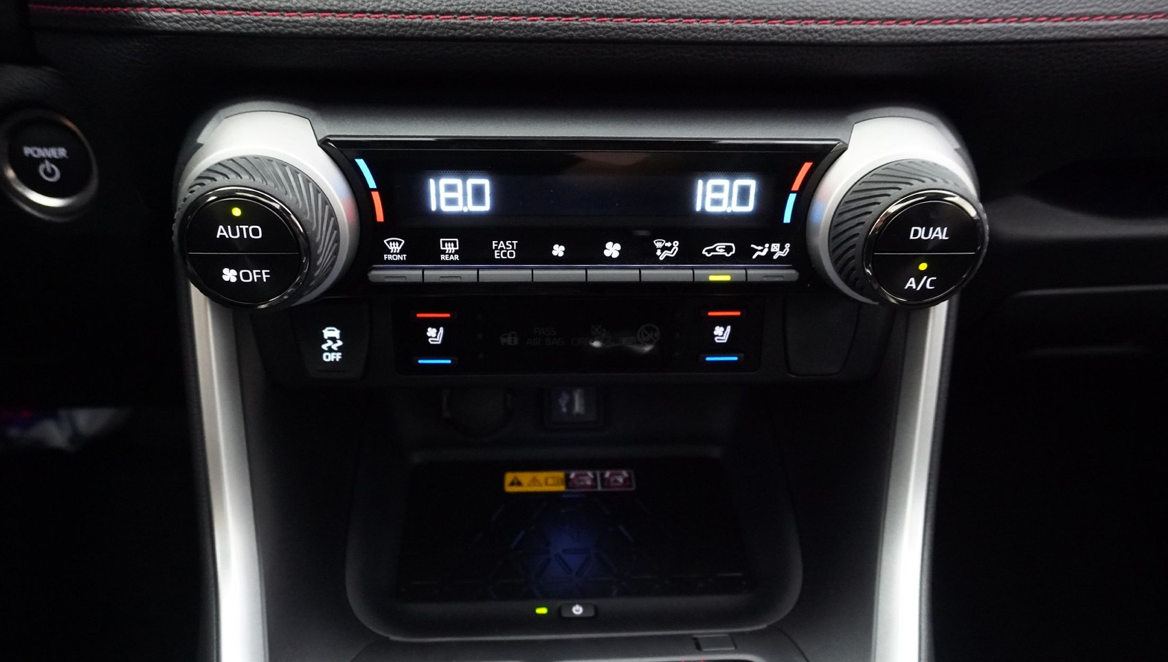 TOYOTA RAV4 2.5 Plug-In-Hybrid 4WD Platinum