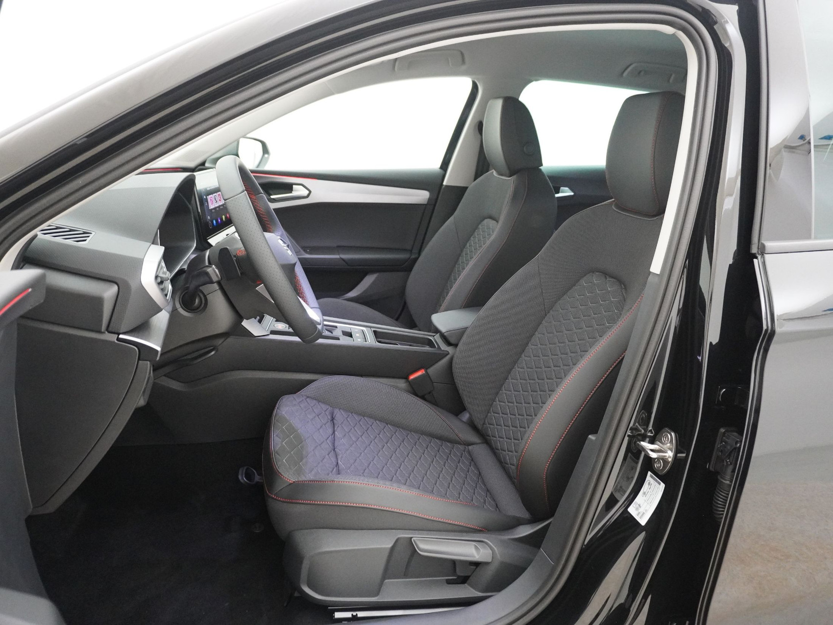 SEAT Leon 1.5 eTSI FR DSG