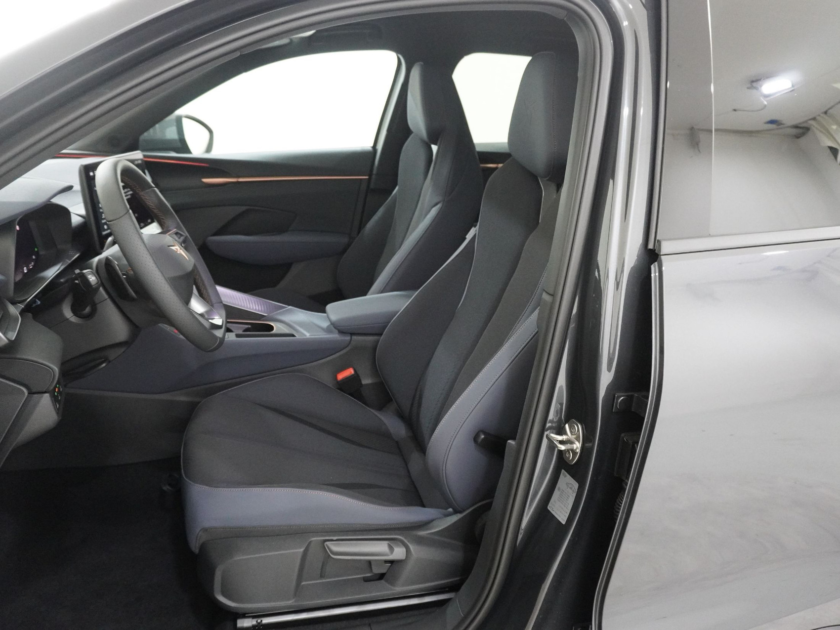 CUPRA Terramar 1.5 eTSI DSG