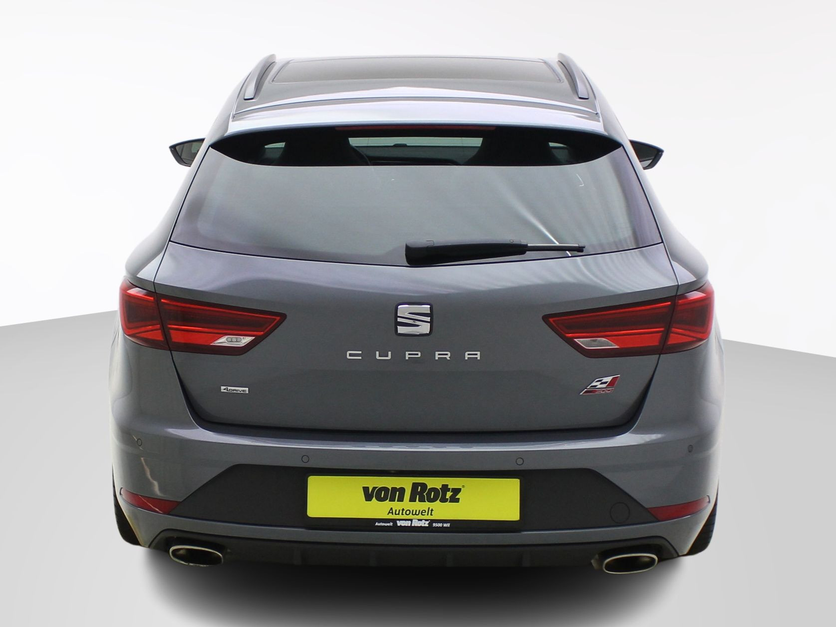 SEAT Leon ST 2.0 TSI DSG Cupra 4Drive