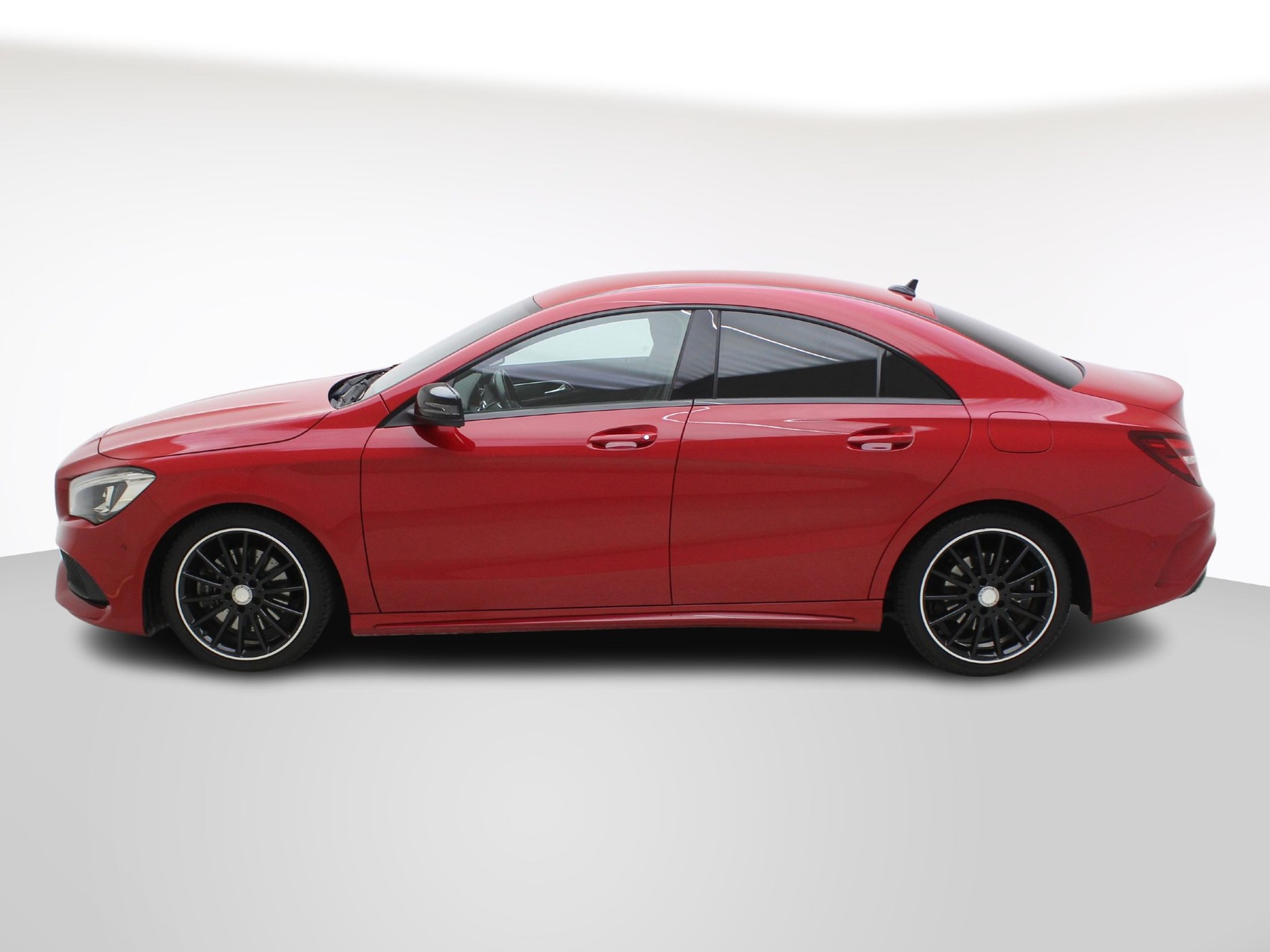MERCEDES-BENZ CLA-Klasse CLA 250 AMG Line 4matic