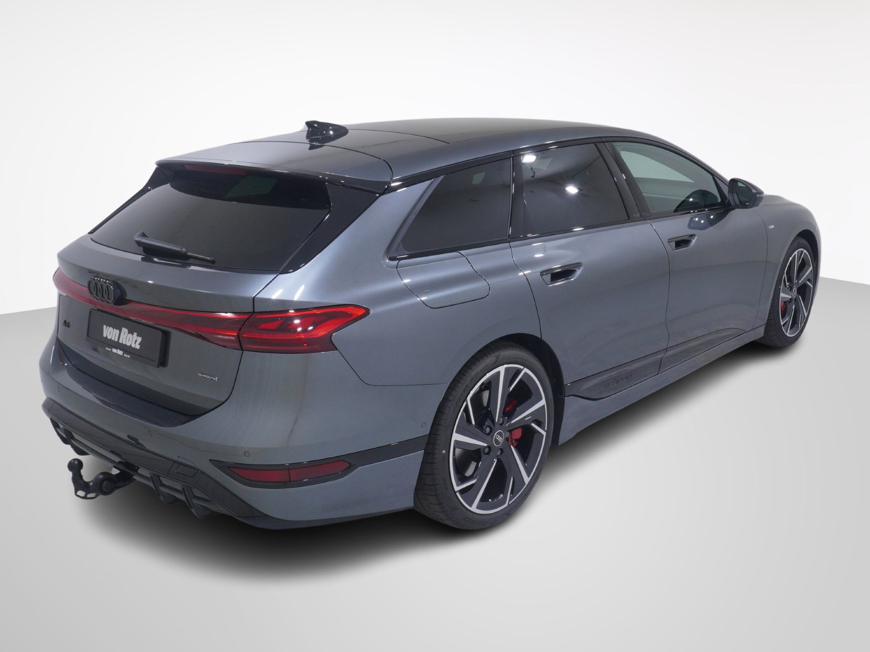 AUDI A6 e-tron Avant quattro S line
