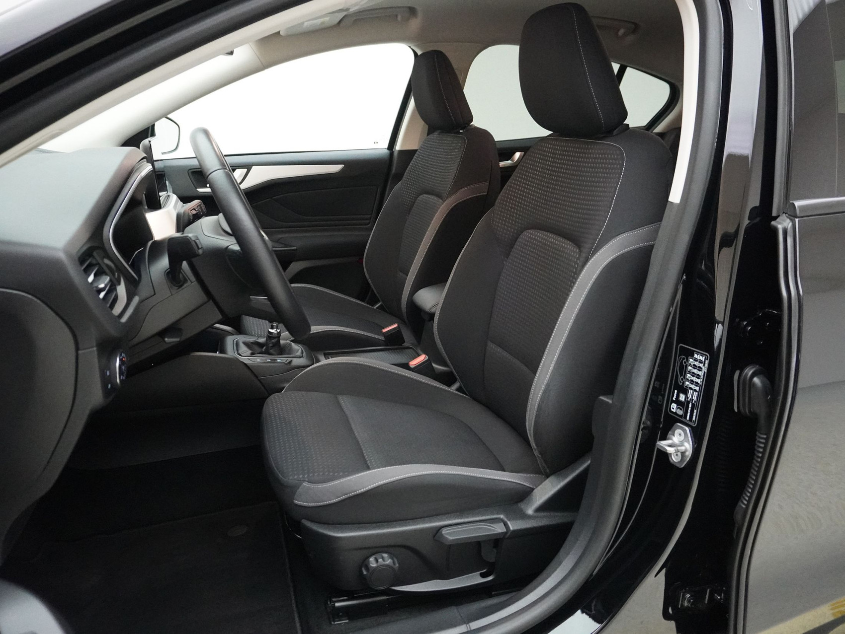 FORD Focus 1.0i EcoB Business