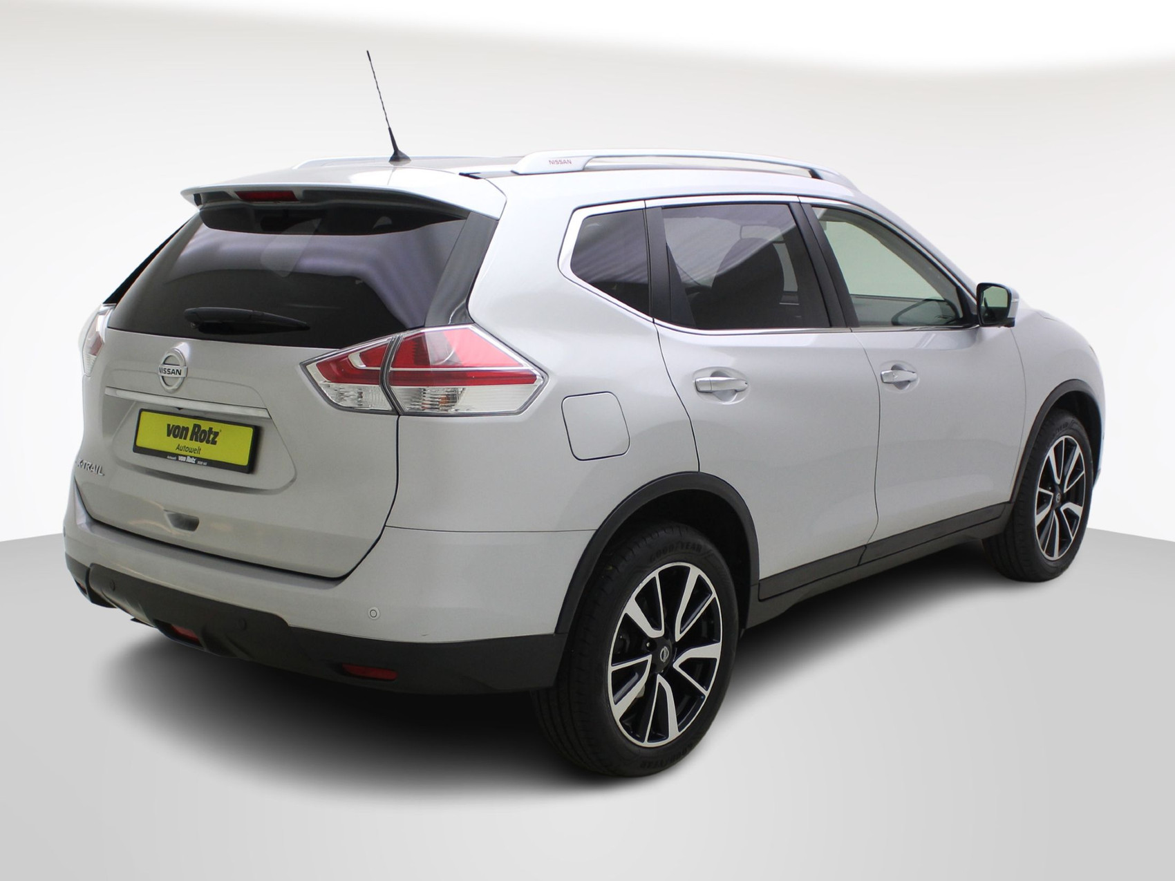 NISSAN X-Trail 2.0 dCi N-Vision 4×4