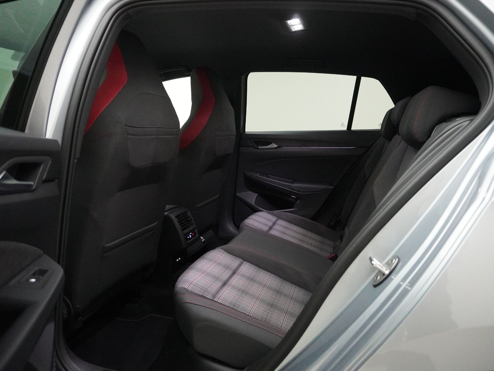 VW Golf 8.5 2.0 TSI DSG GTI Black Style (2025)