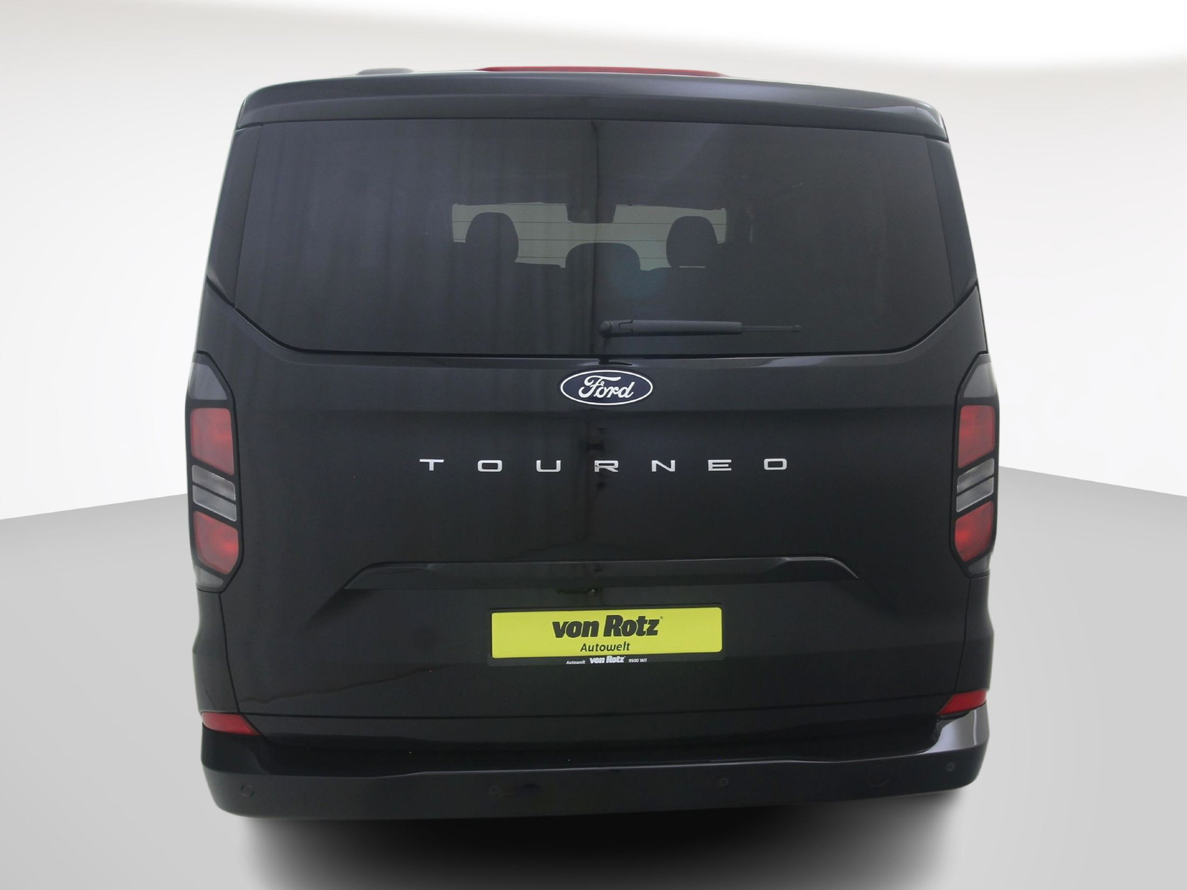 FORD Tourneo Custom 320 L1 2.0 TDCI 4×4 Titanium