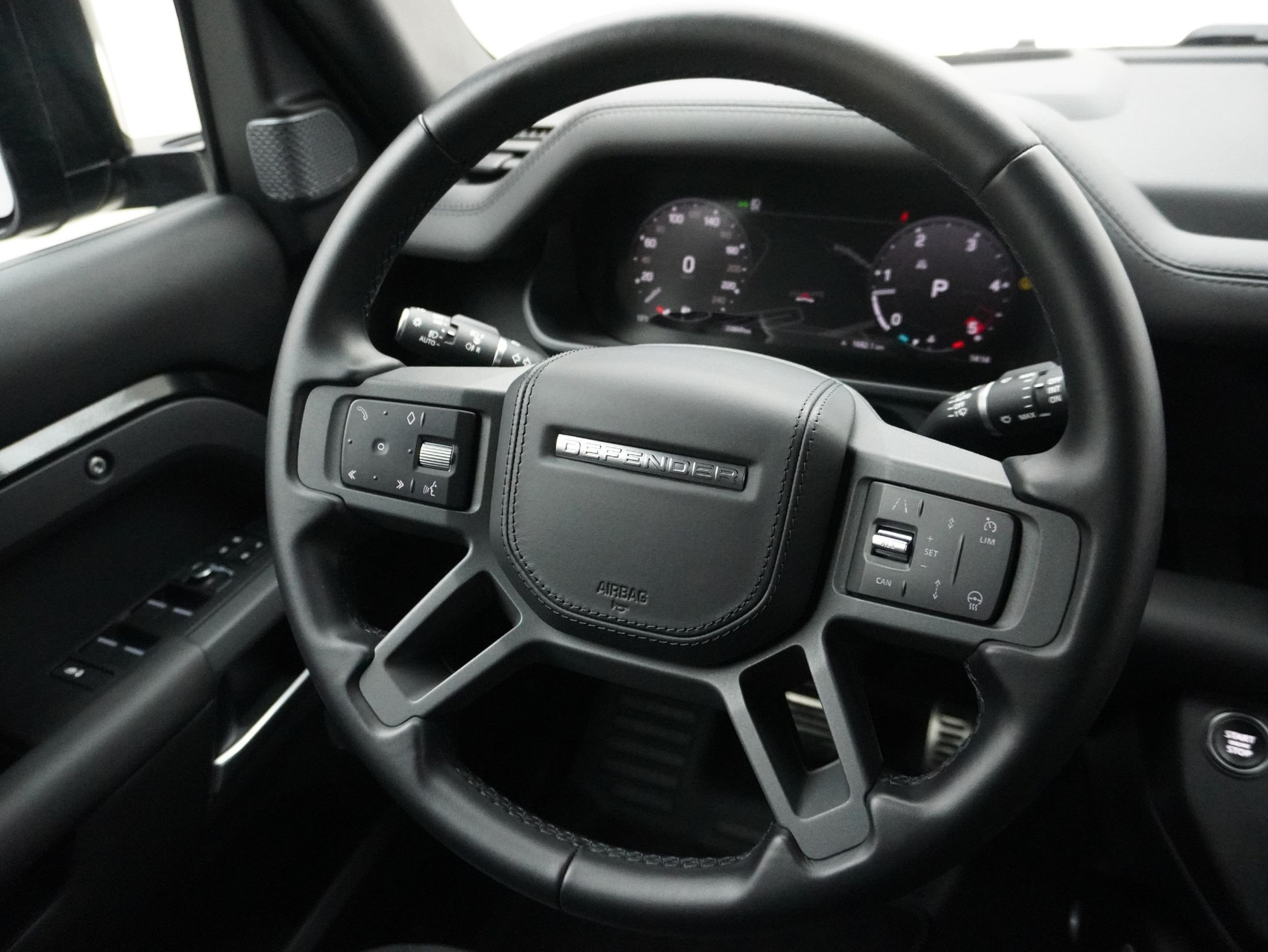 LAND ROVER Defender X Ingenium