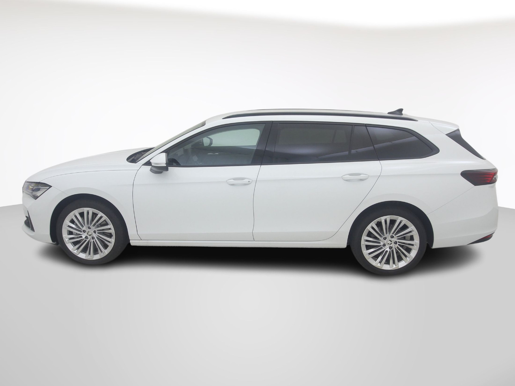 SKODA Superb 2.0 TDI Selection-Loft 4×4 DSG