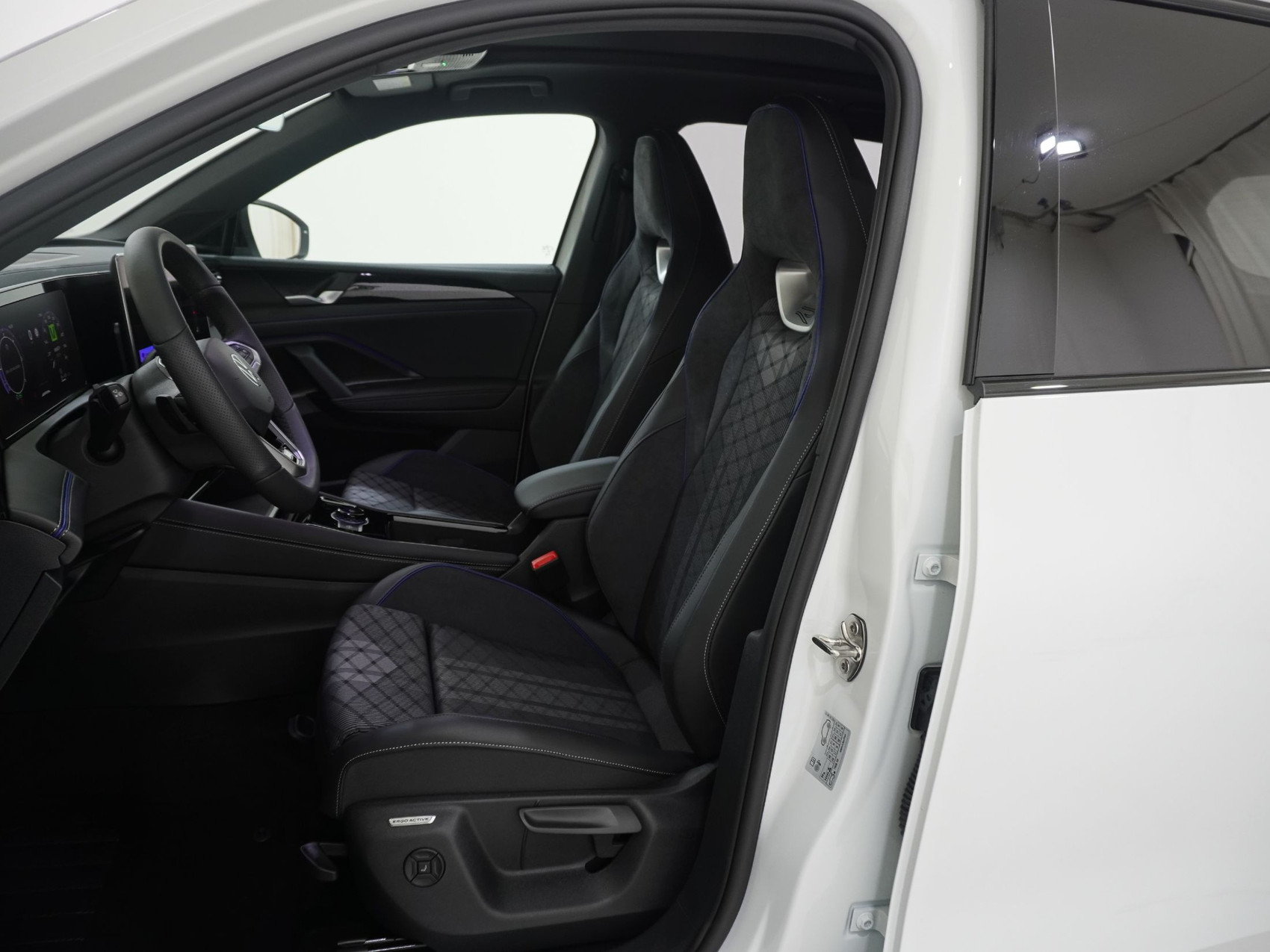 VW Tiguan 2.0 TDI R-Line 4motion