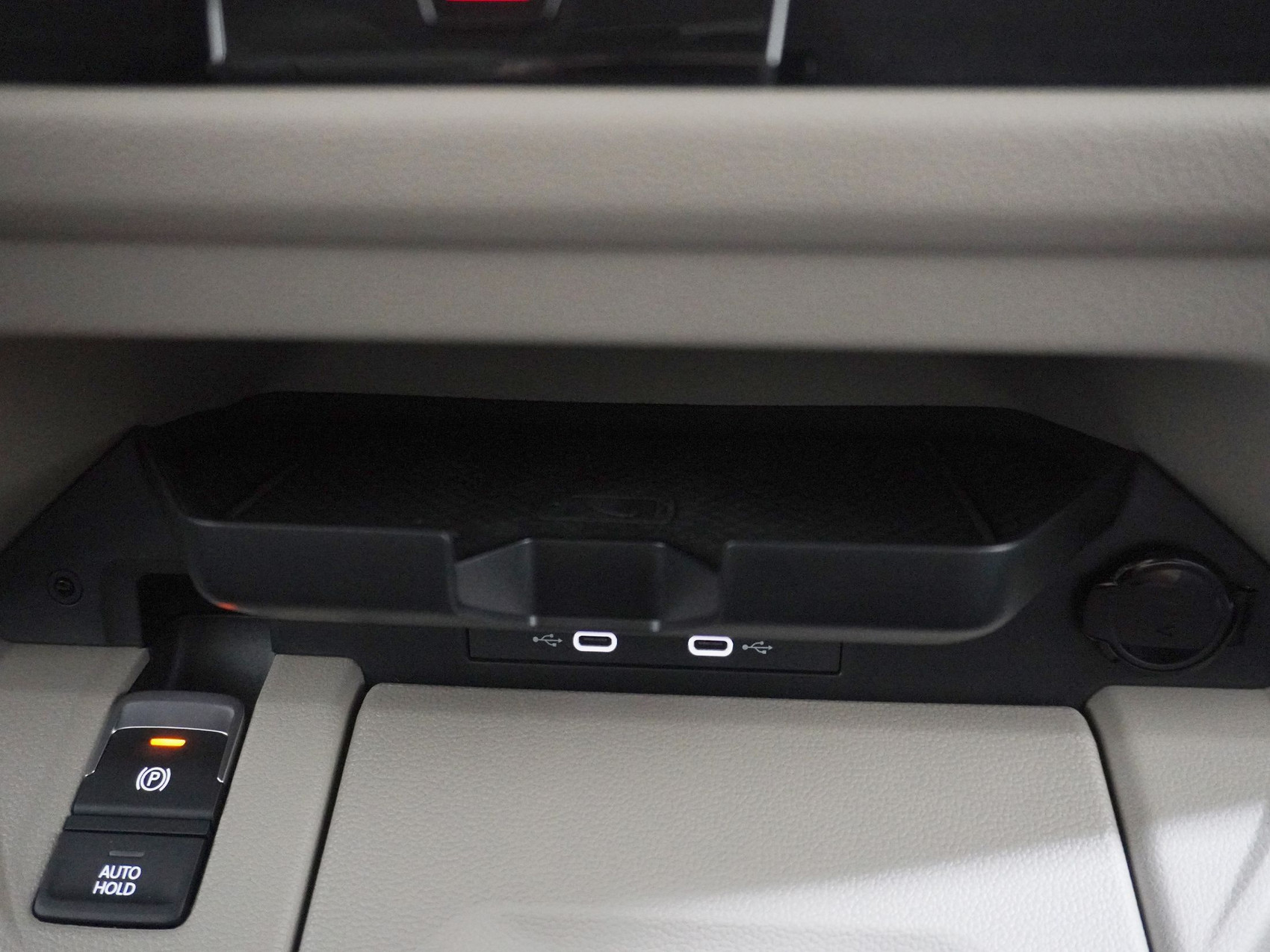 VW Multivan lang 2.0 TDI Life Edition-DSG
