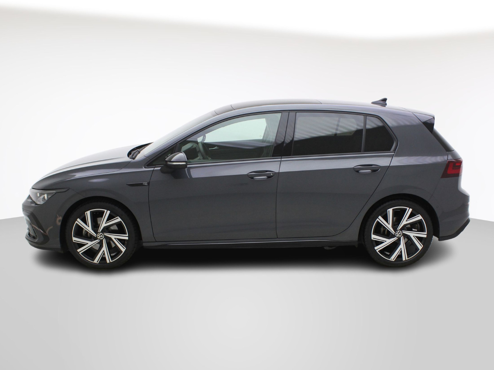 VW Golf 8 2.0 TSI DSG R-Line Black Style 4Motion