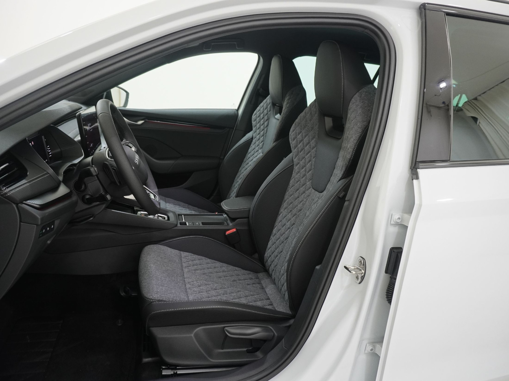SKODA Octavia 1.5 TSI mHEV SportLine DSG