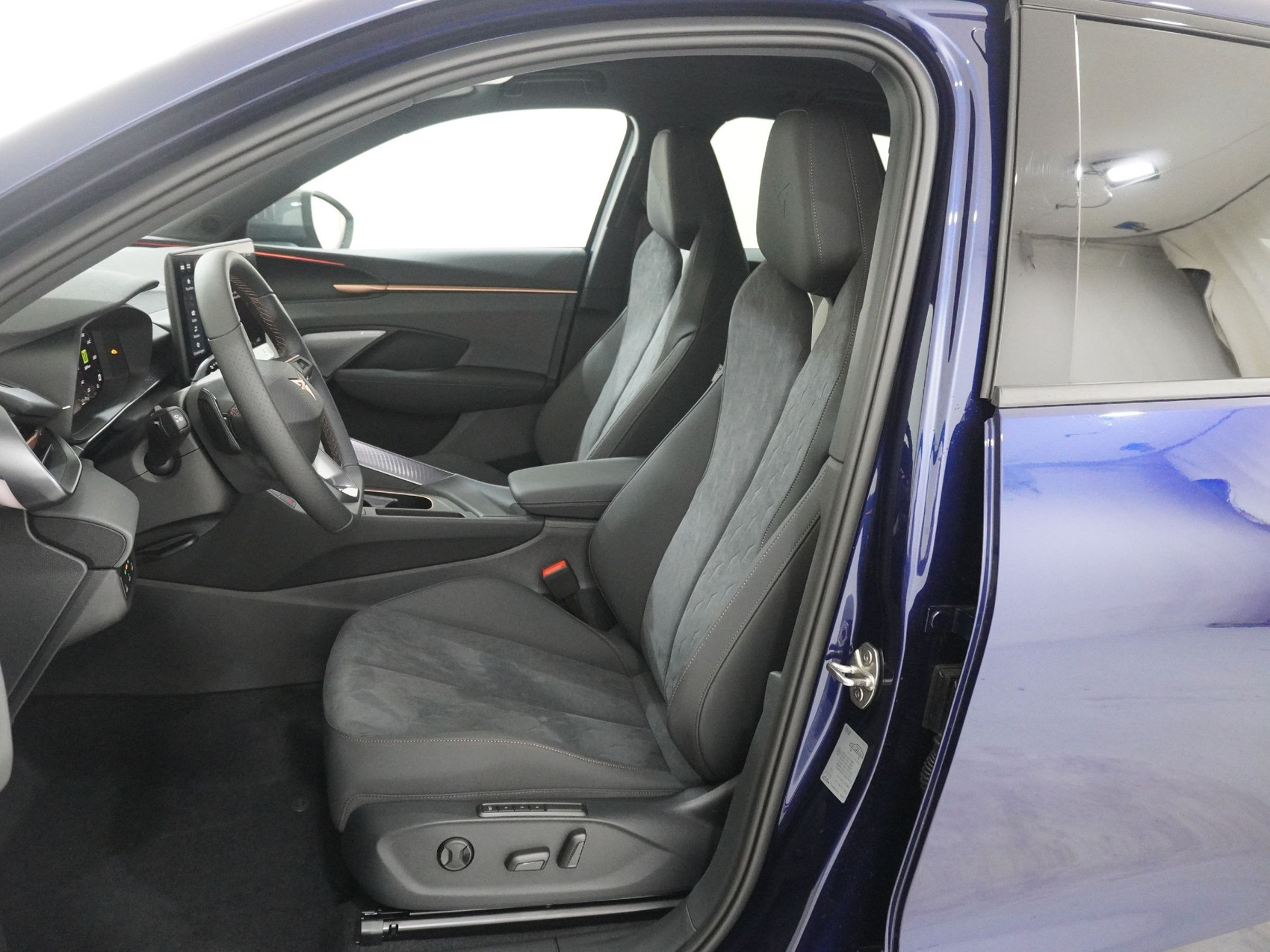 CUPRA Terramar 1.5 e-Plug-in-HYBRID VZ DSG