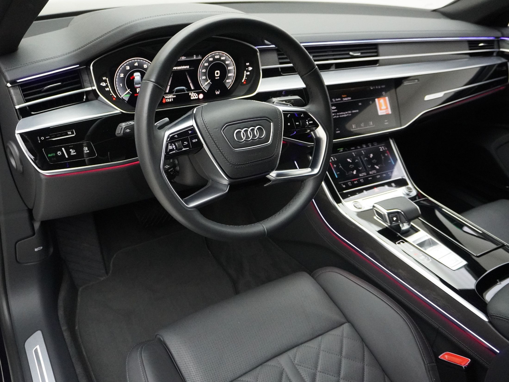 AUDI A8 60 TFSI e S line quattro T-Tronic **Audi Garantie bis 12.2028**