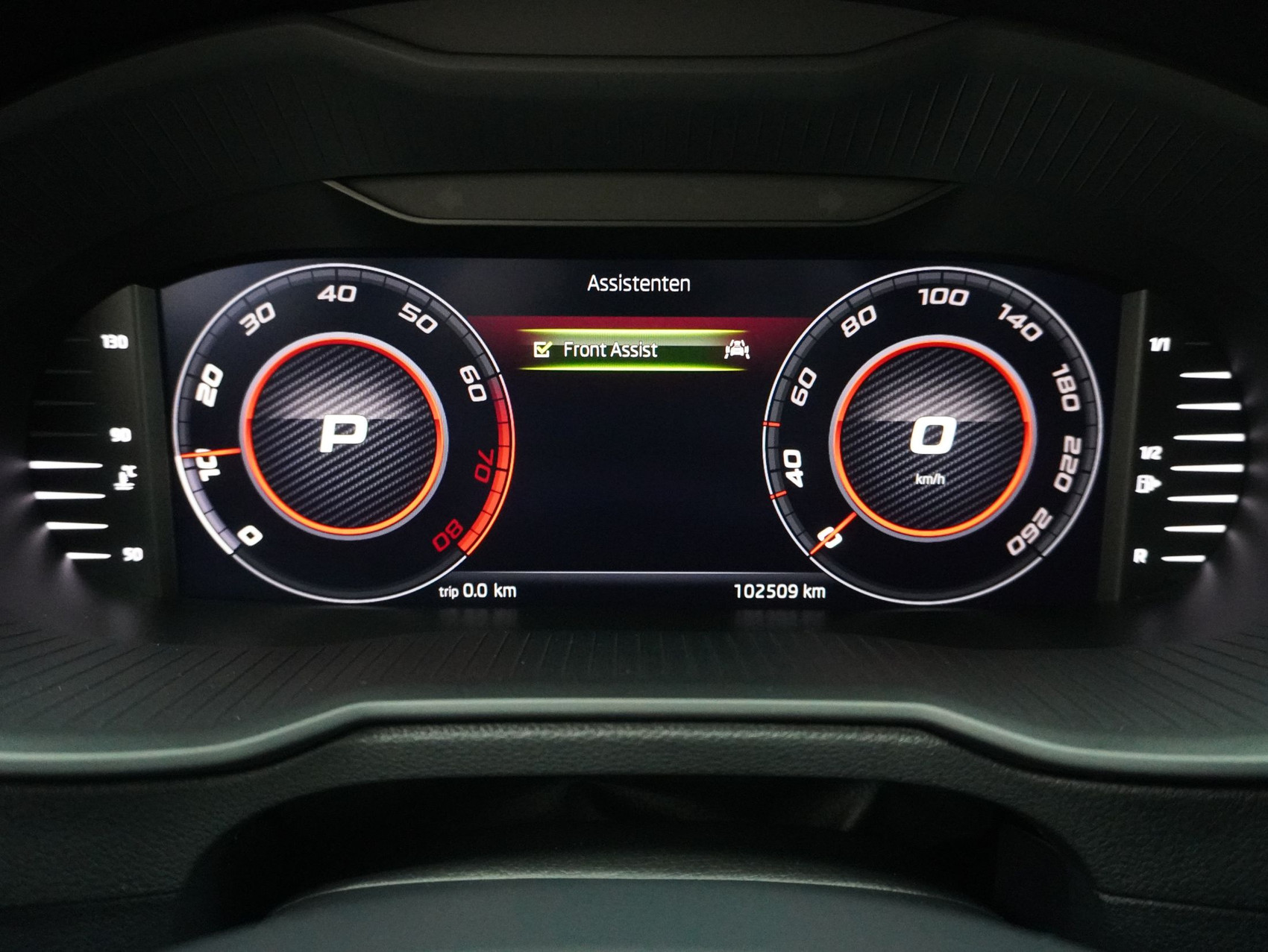 SKODA Octavia Combi 2.0 TSI DSG RS