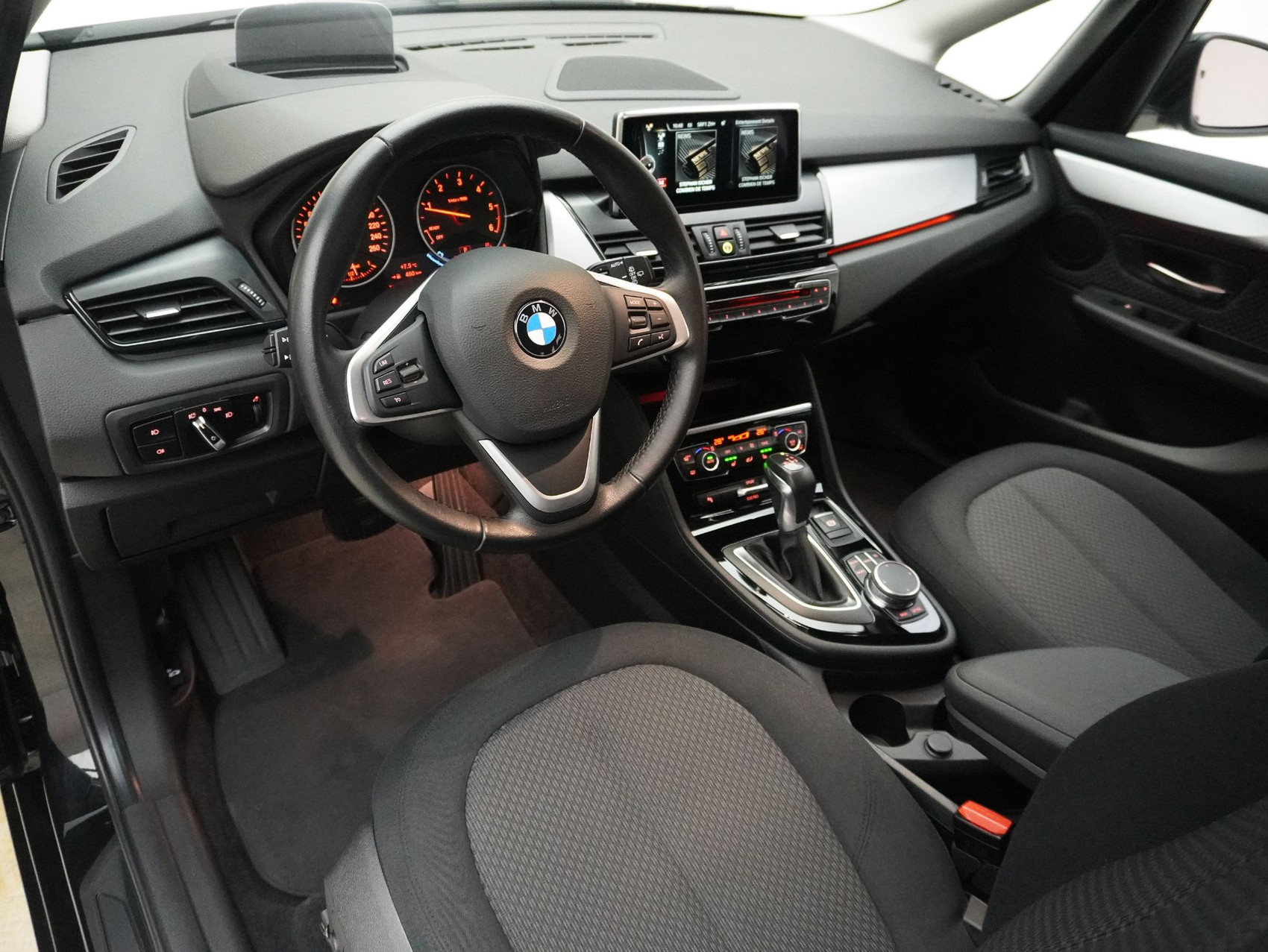 BMW 2er 218d xDrive Active Tourer