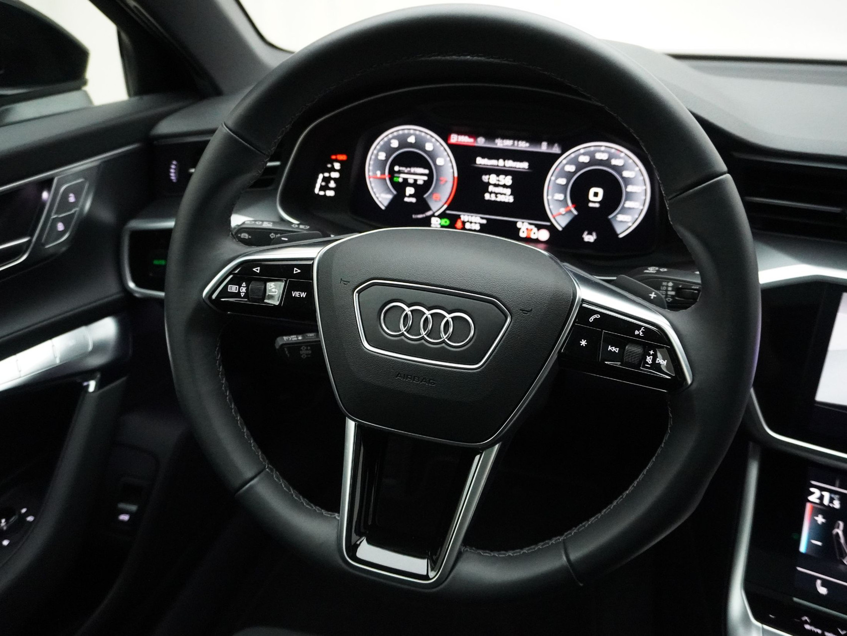 AUDI A6 Avant 45 TFSI S Line quattro S-Tronic **Audi Garantie bis 06.2029**
