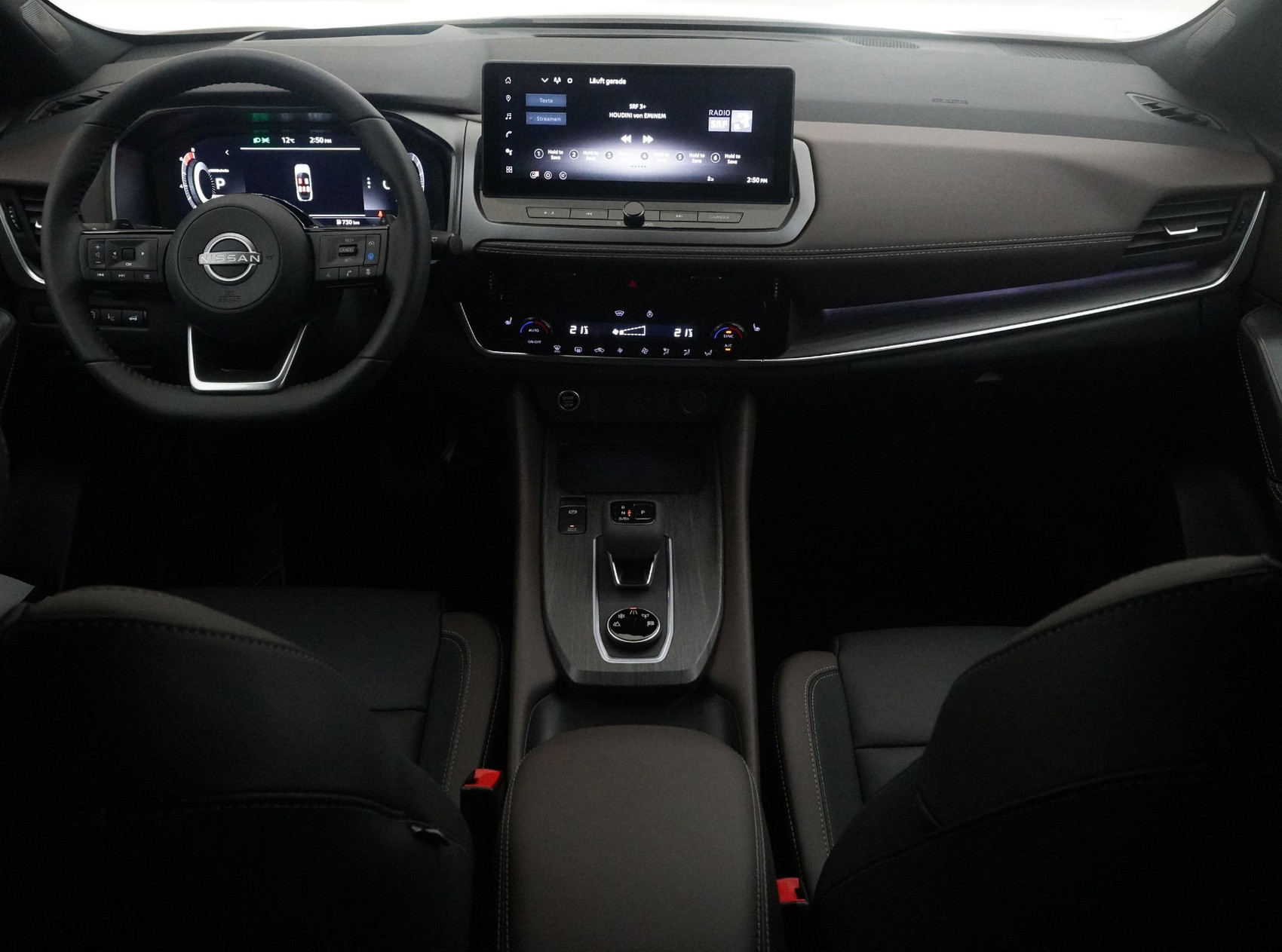 NISSAN Qashqai 1.3 DIG-T Tekna 4×4