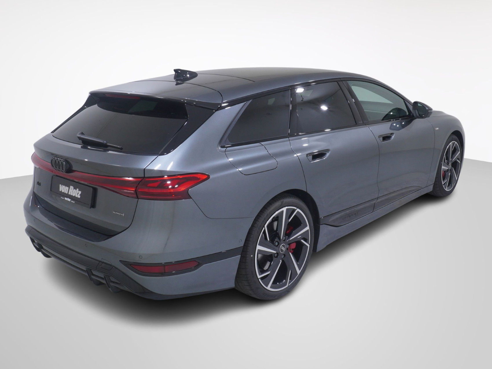AUDI A6 e-tron Avant quattro S line