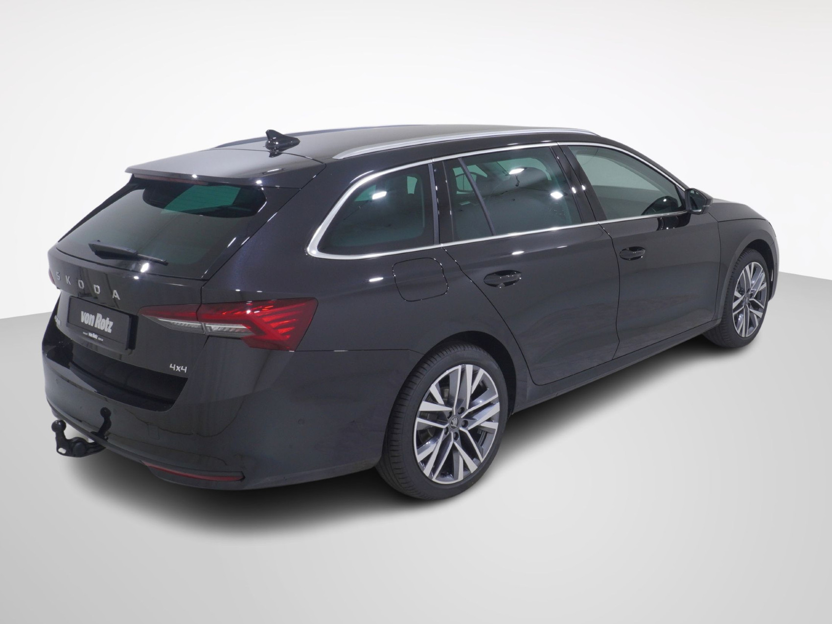SKODA Octavia 2.0 TSI Selection-Lounge 4×4 DSG
