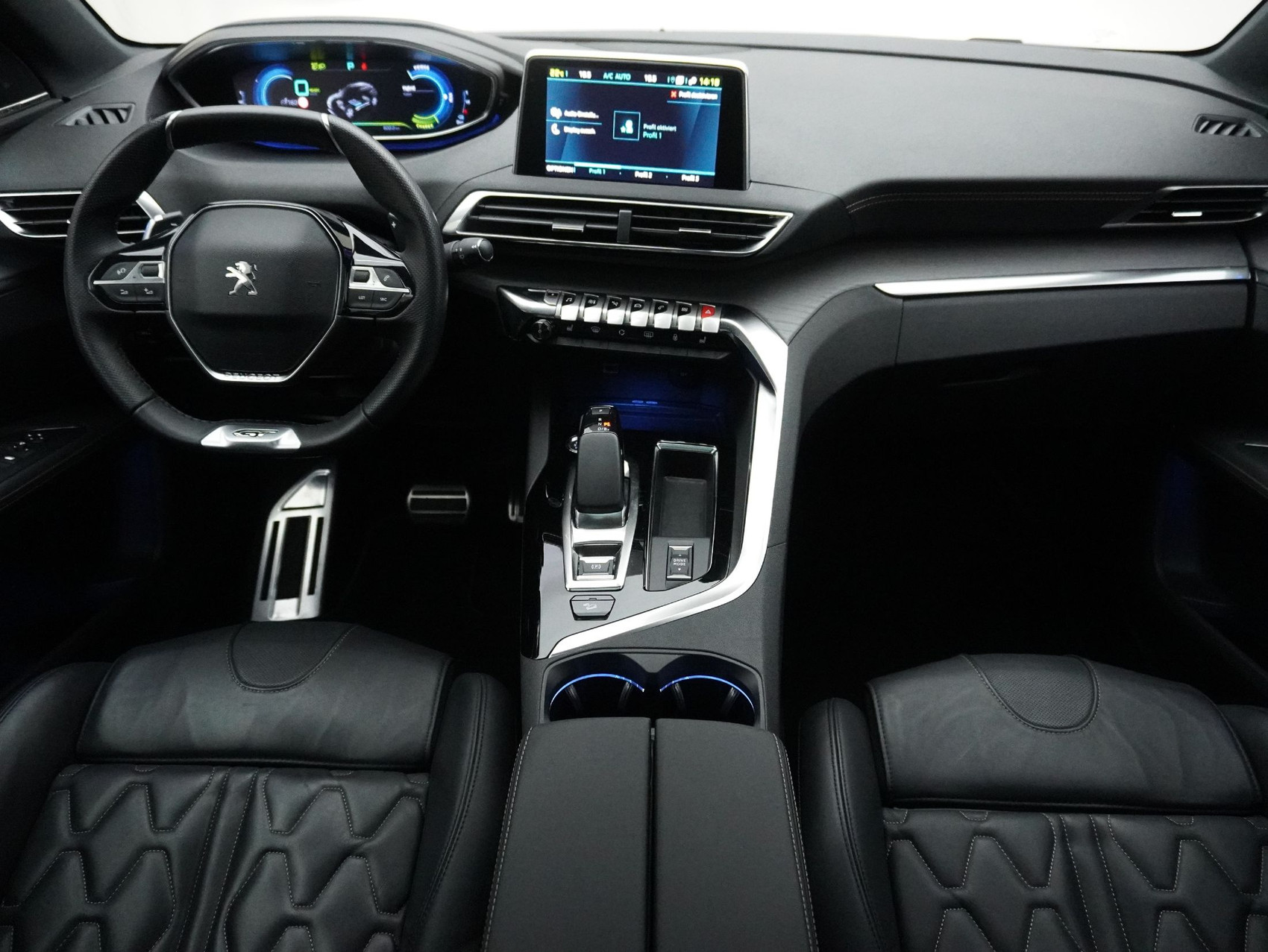 PEUGEOT 3008 1.6 Plug-in Hybrid4 GT