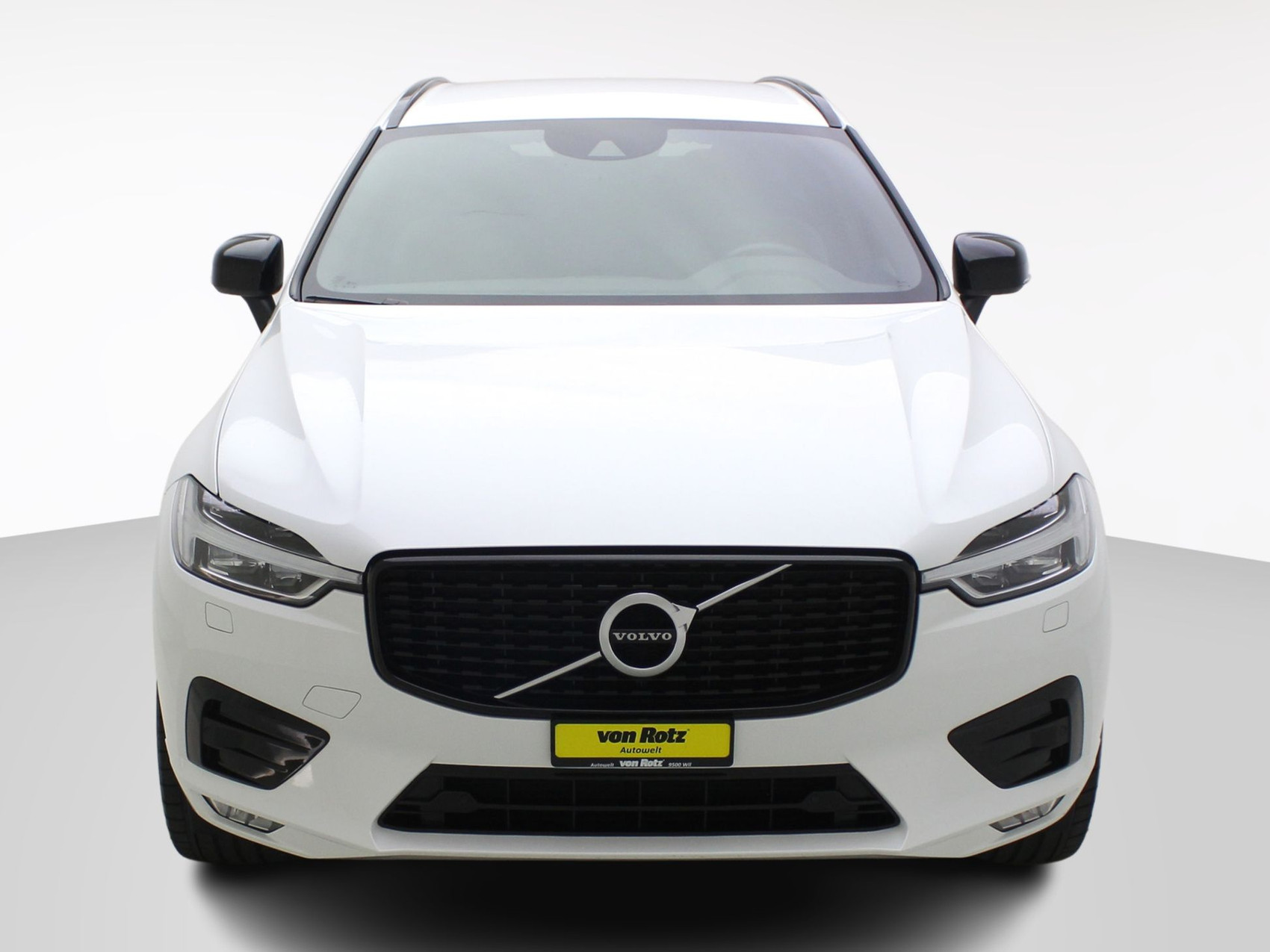 VOLVO XC60 2.0 B5 MH R-Design AWD