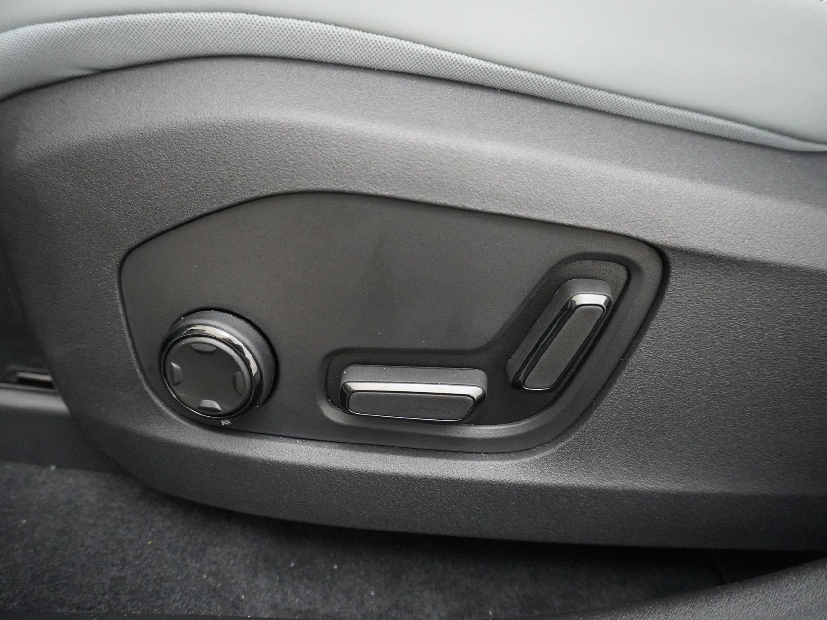 POLESTAR 4 Long Range Performance Dual Motor