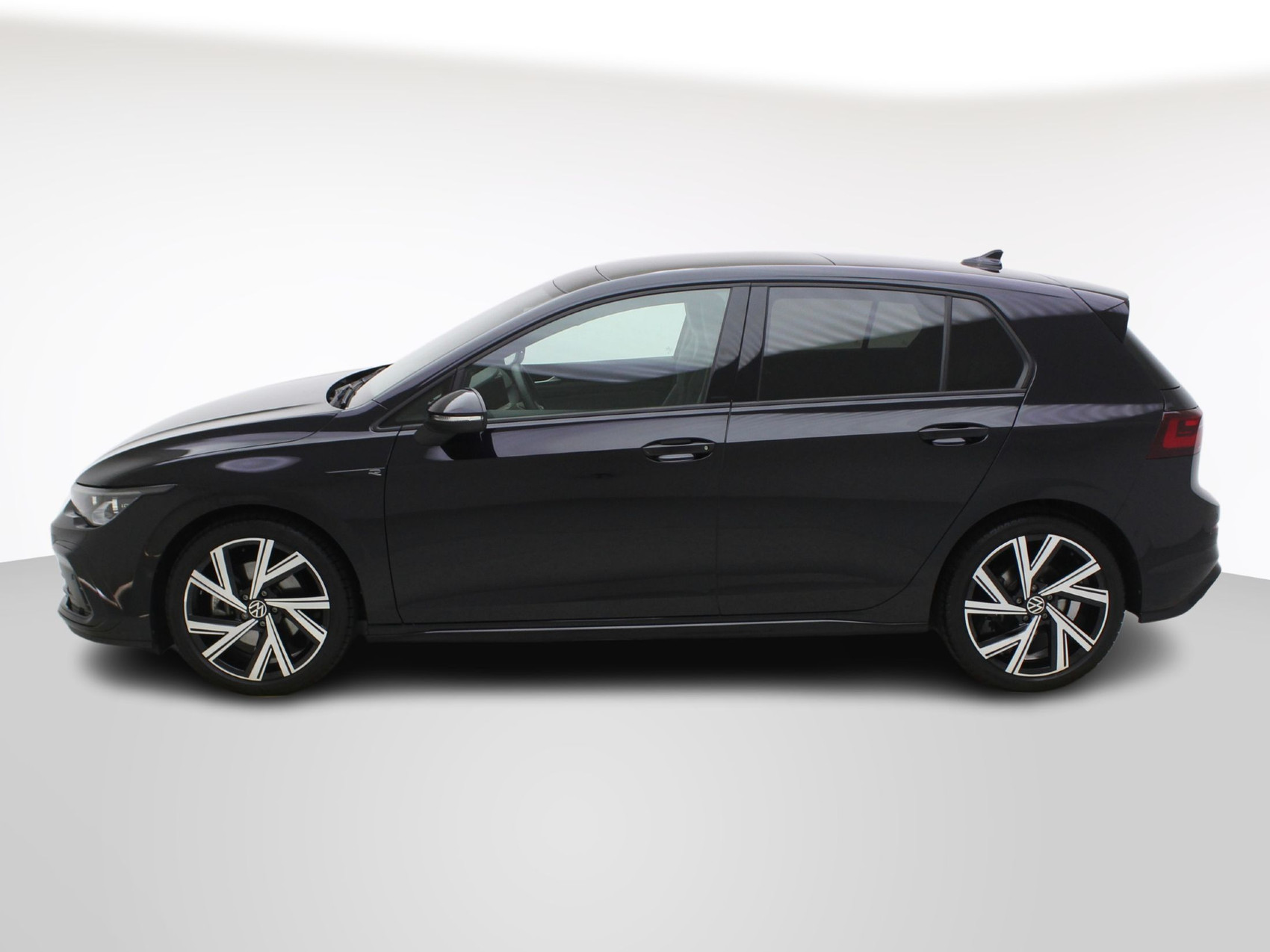 VW Golf 8 2.0 TSI DSG R-Line Black Style 4Motion