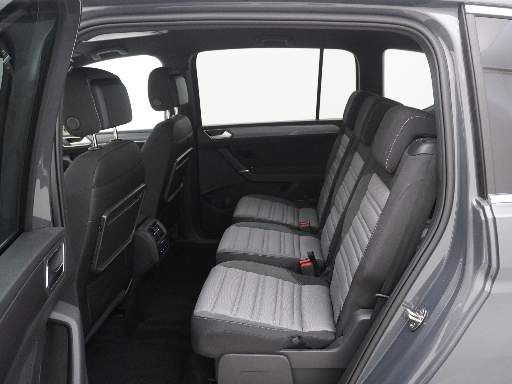 VW Touran 1.5 TSI R-Line DSG