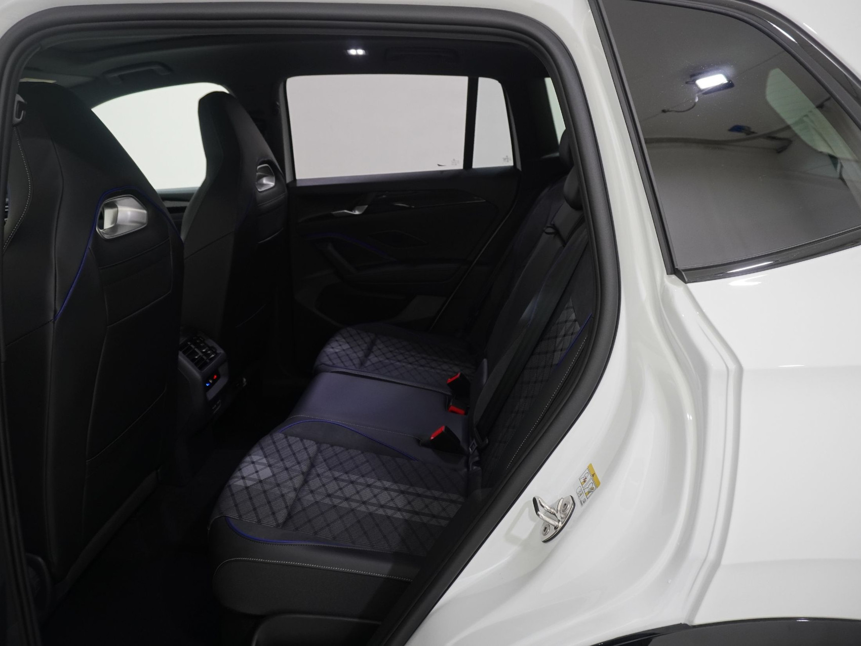 VW Tiguan 2.0 TDI R-Line 4motion