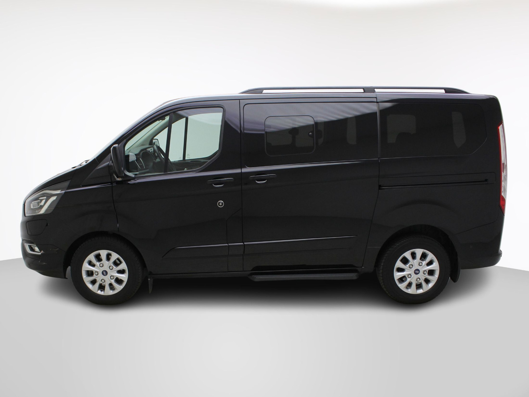 FORD Tourneo Custom Bus 320 L1 1.0 EcoBoost PHEV Titanium