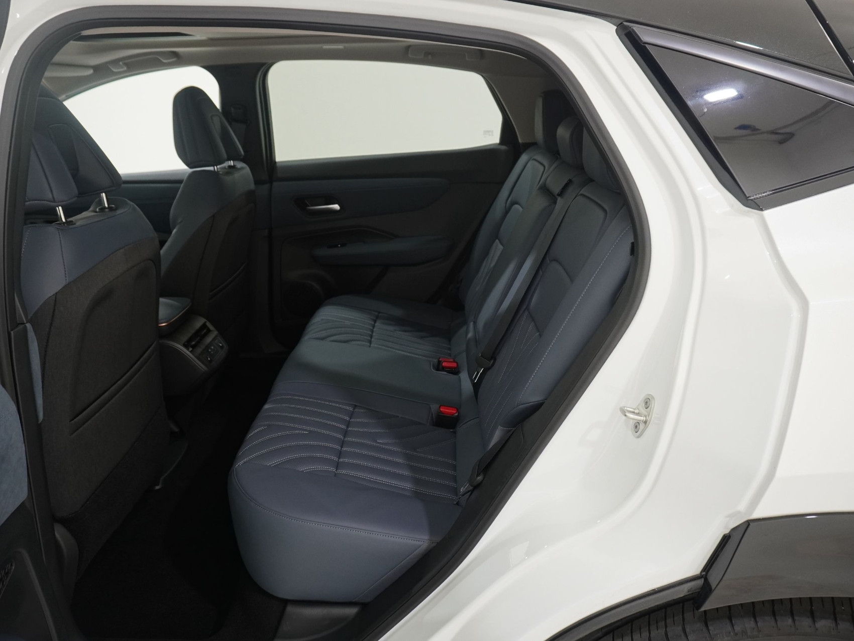 NISSAN Ariya Evolve 400 e-4orce