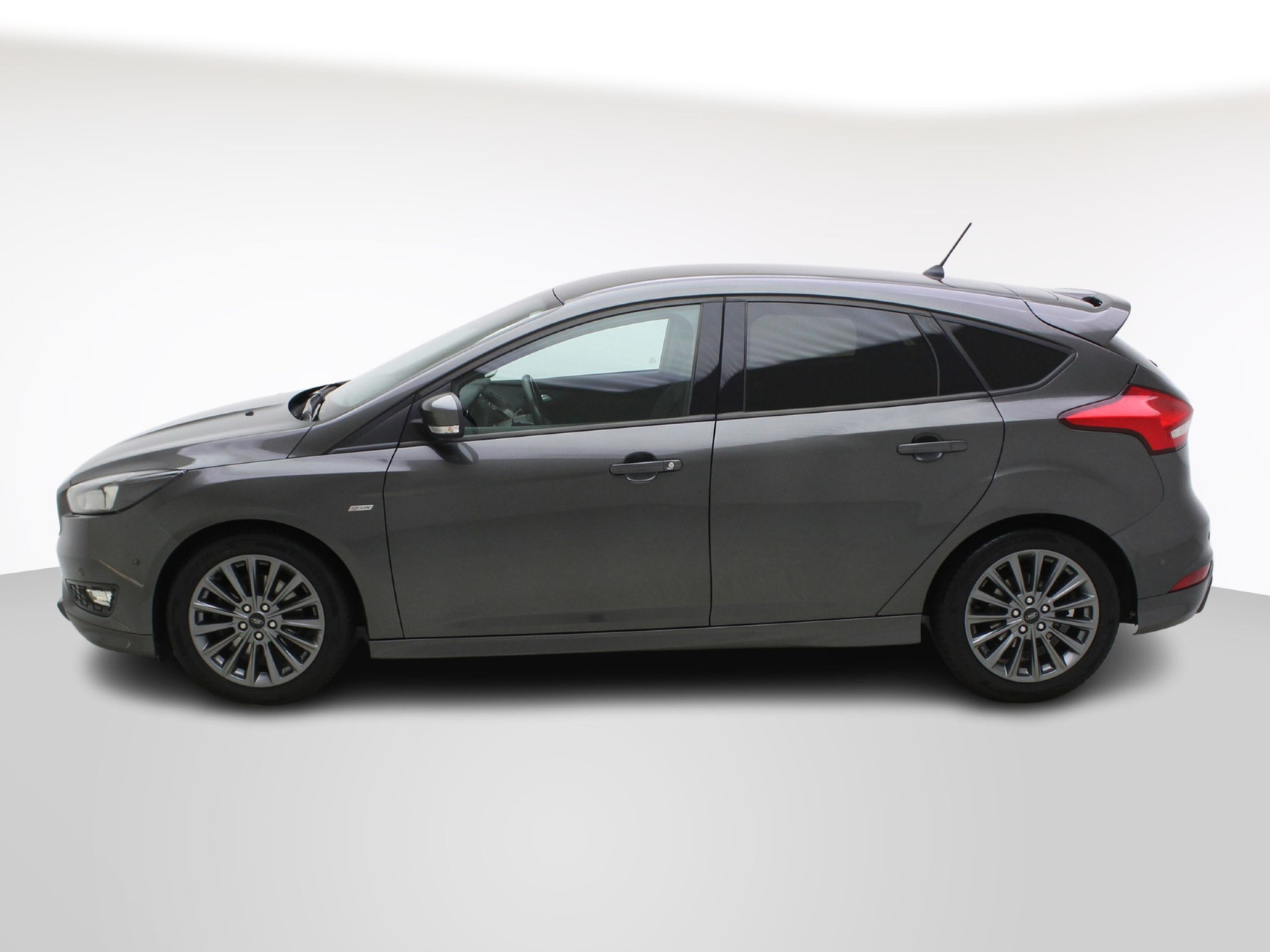 FORD Focus 1.5i EcoB SCTi ST-Line