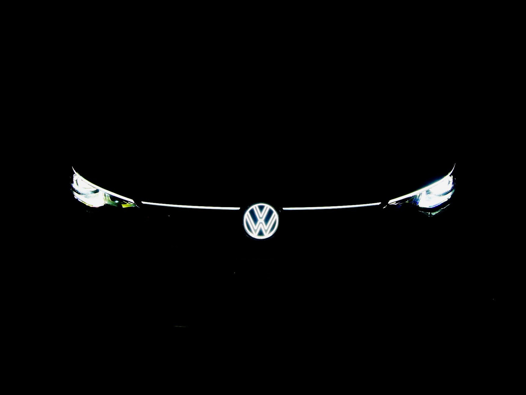 VW Golf VIII 2.0 TDI R-Line DSG