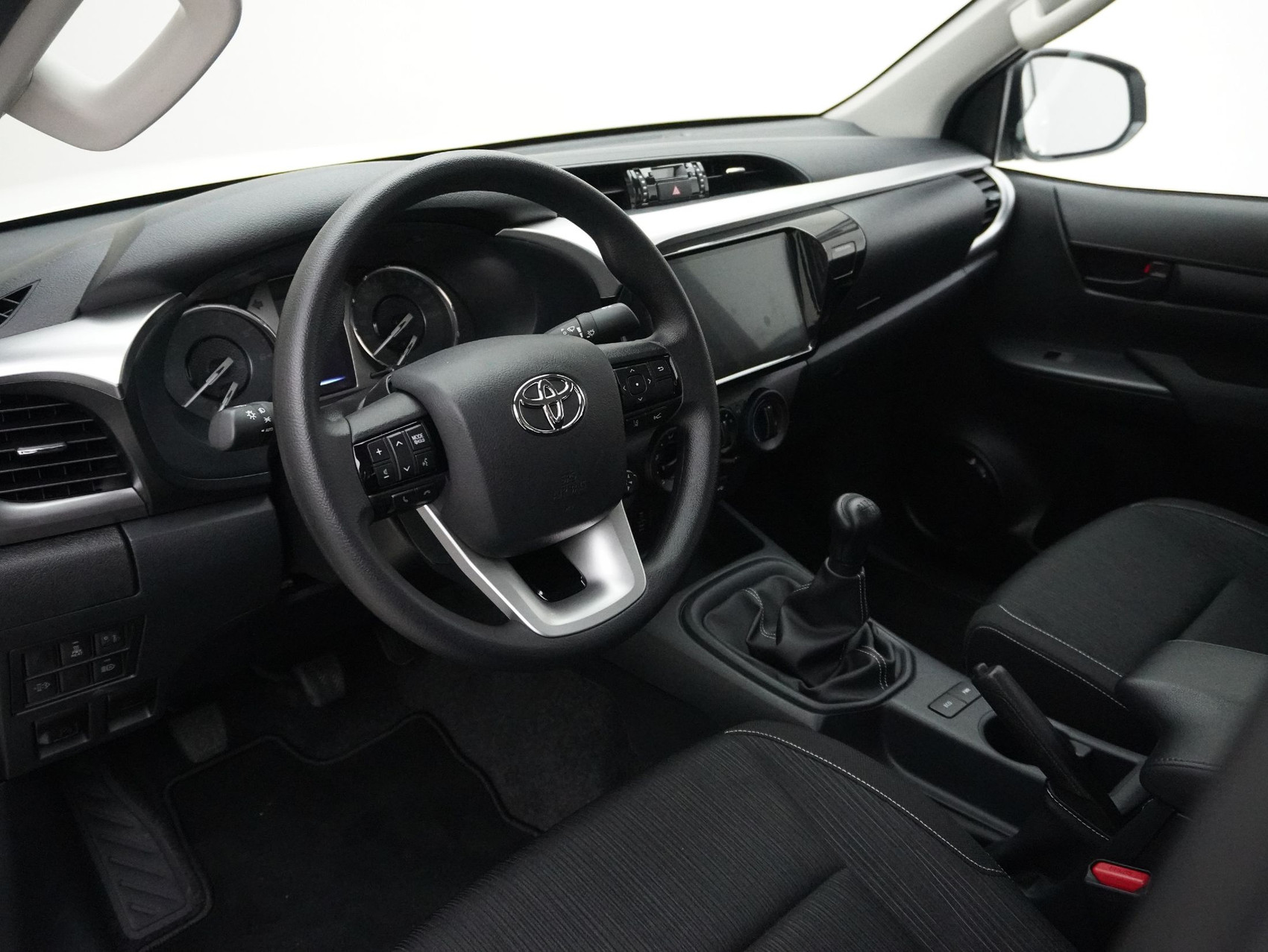 TOYOTA Hilux Double Cab.-Pick-up 2.8 D-4D 204 Comfort