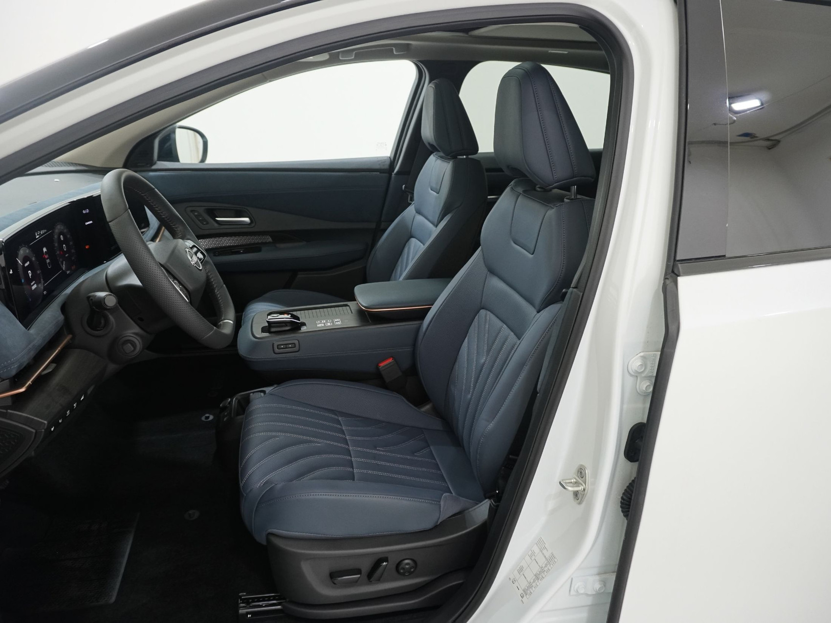 NISSAN Ariya Evolve 400 e-4orce