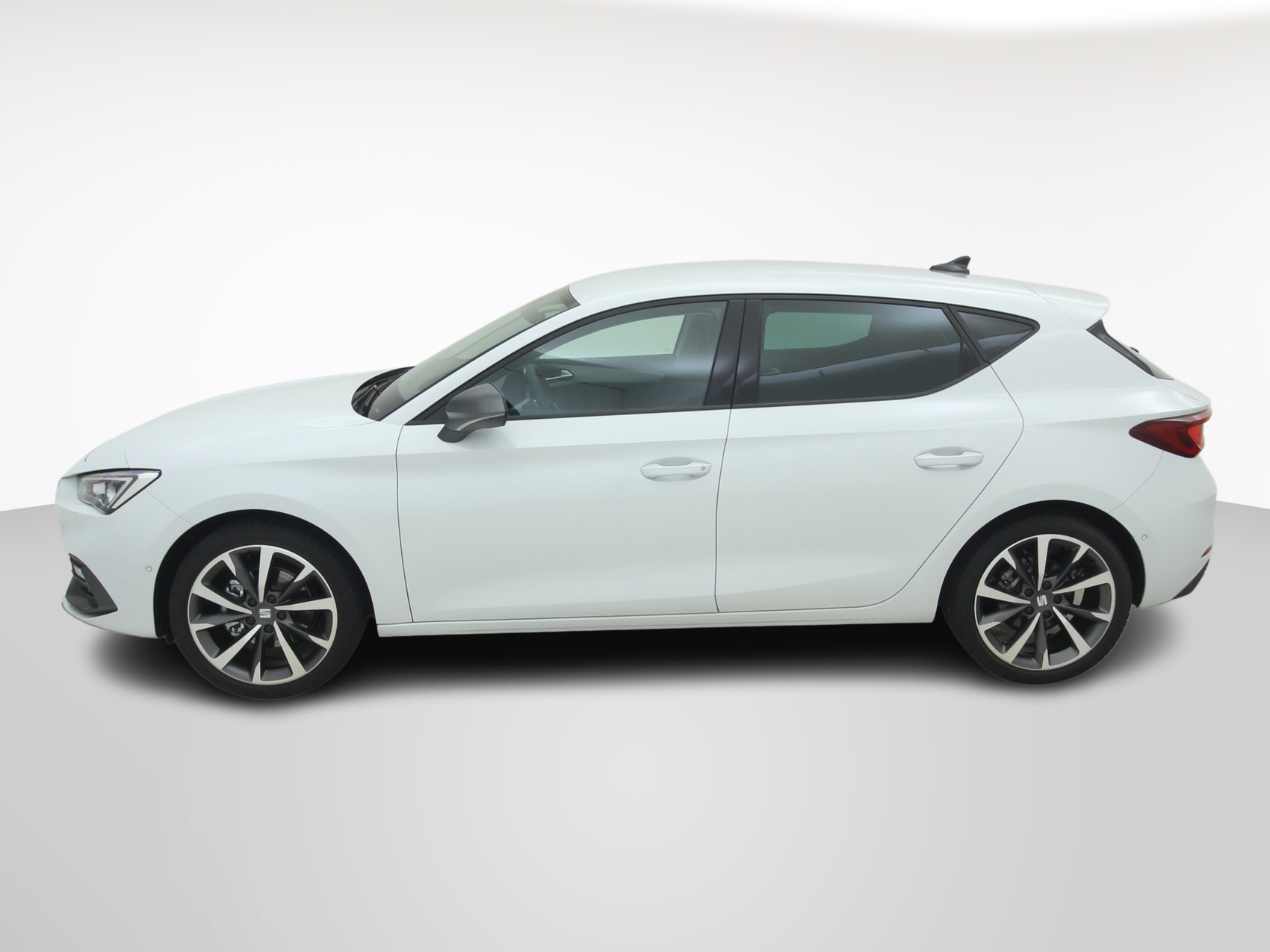 SEAT Leon 1.5 eTSI FR DSG