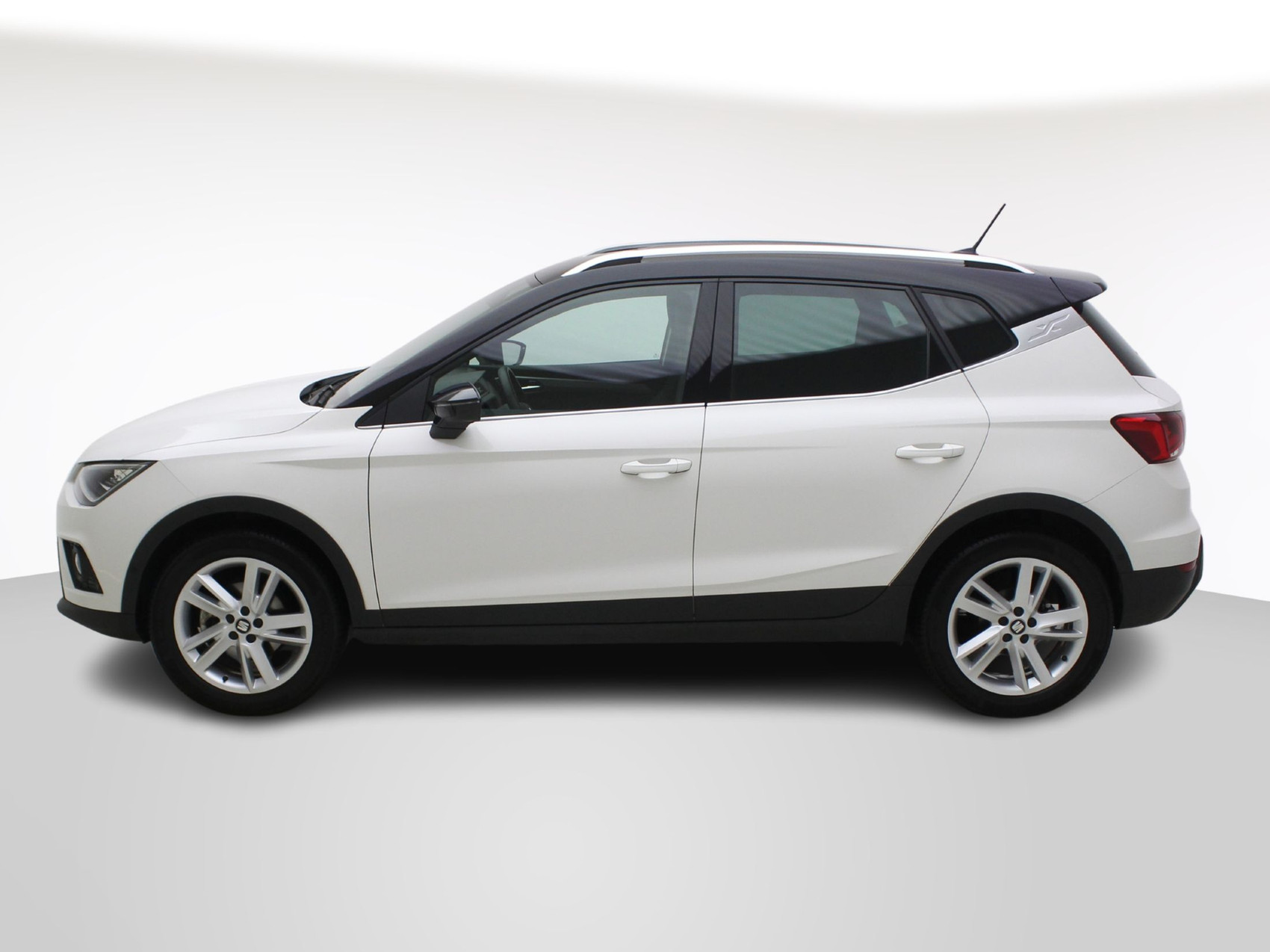 SEAT Arona 1.0 TSI DSG FR