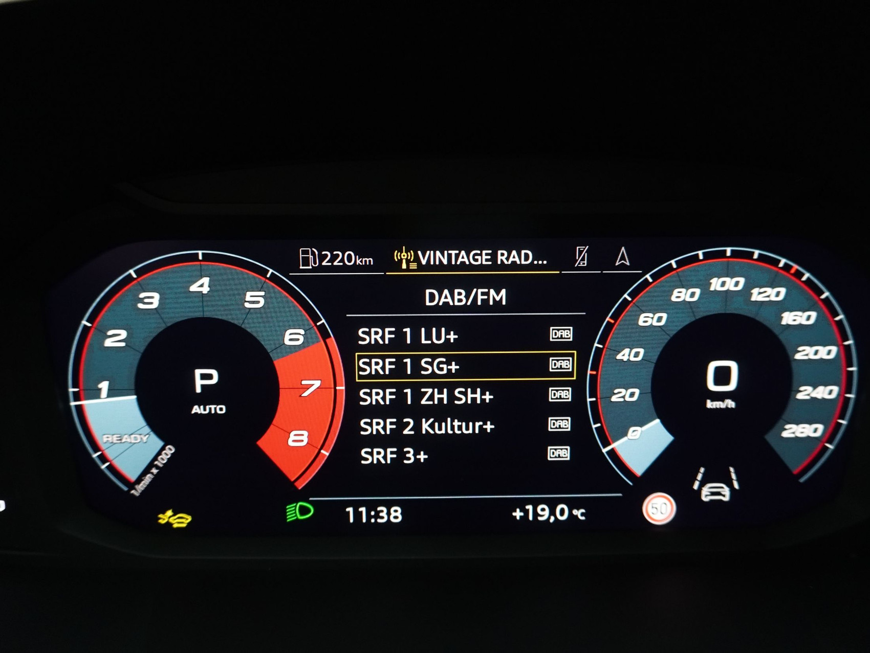 AUDI Q3 Sportback 40 TFSI S line quattro S-Tronic **Audi Garantie bis 07.2029**
