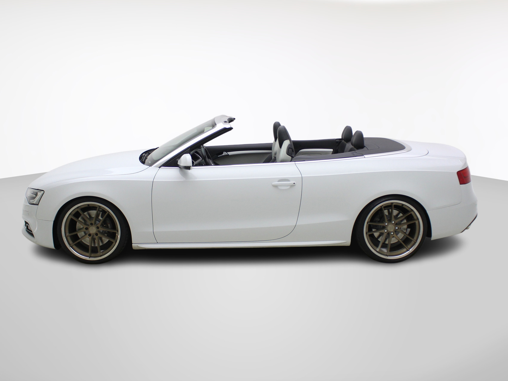 AUDI S5 Cabriolet 3.0 V6 TFSI quattro S-Tronic ** Projekt-Angebot **