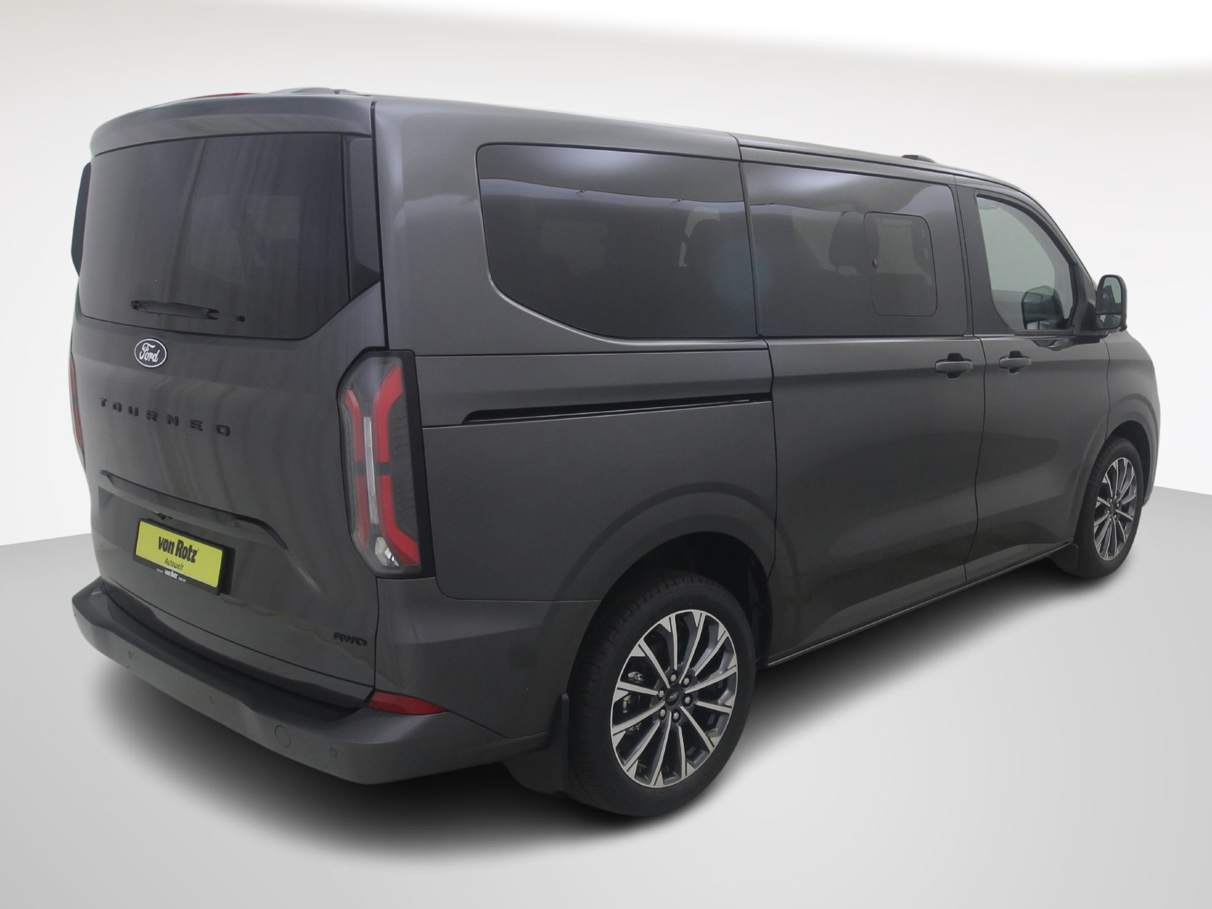 FORD Tourneo Custom 320 L1 2.0 TDCI 4×4 Titanium X