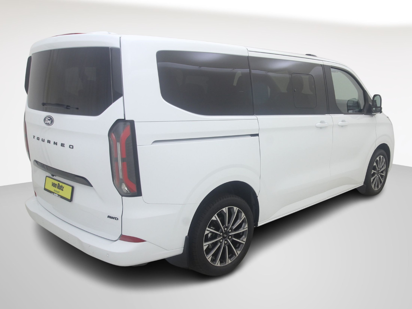 FORD Tourneo Custom 320 L1 2.0 TDCI 4×4 Titanium X