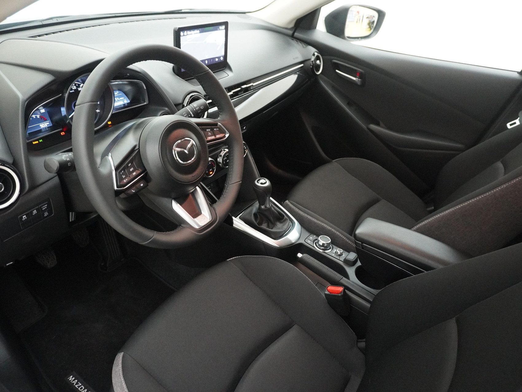 MAZDA 2 1.5 115 Exclusive-Line