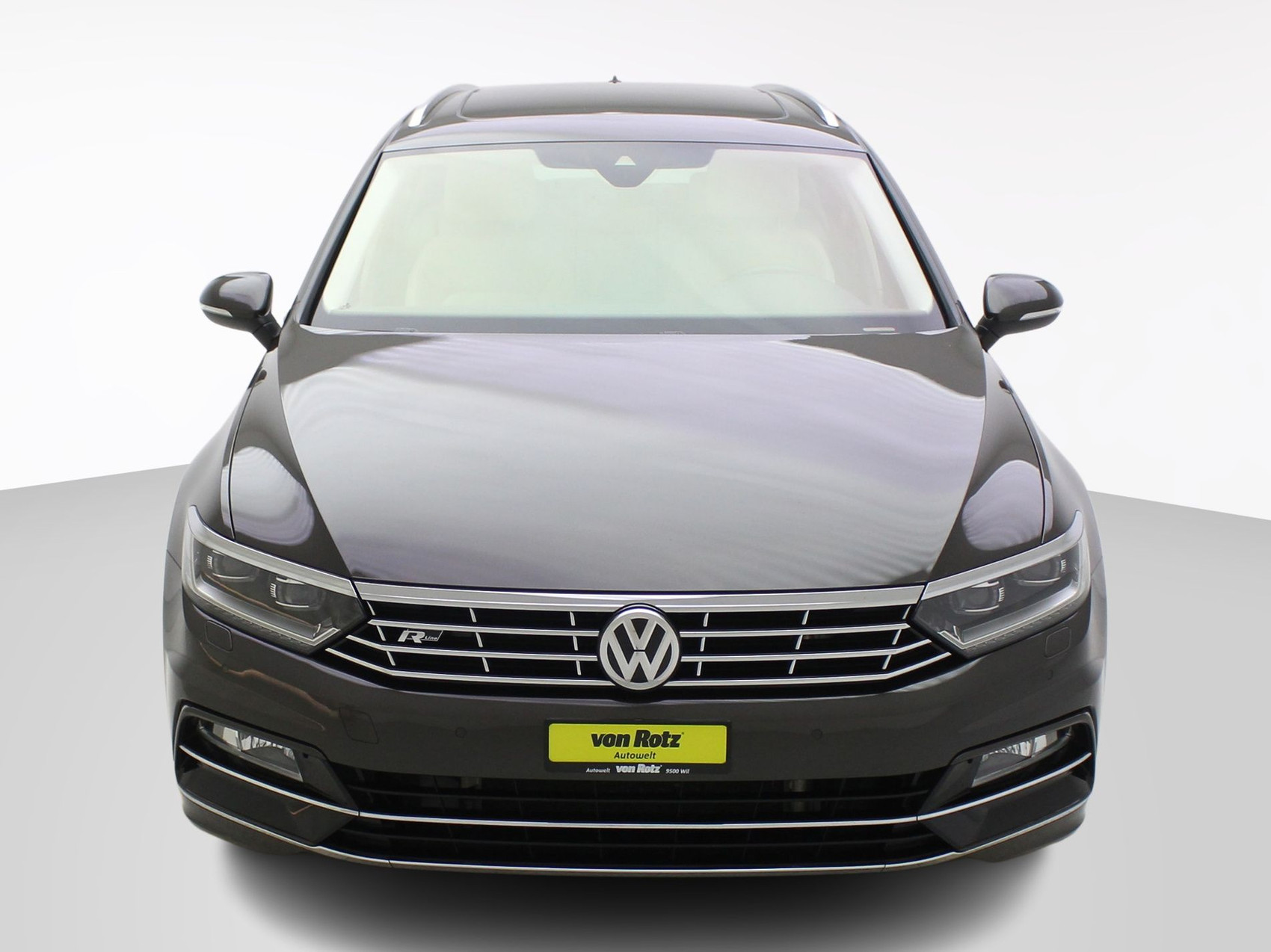 VW Passat Variant 2.0 TSI DSG R-Line 4Motion