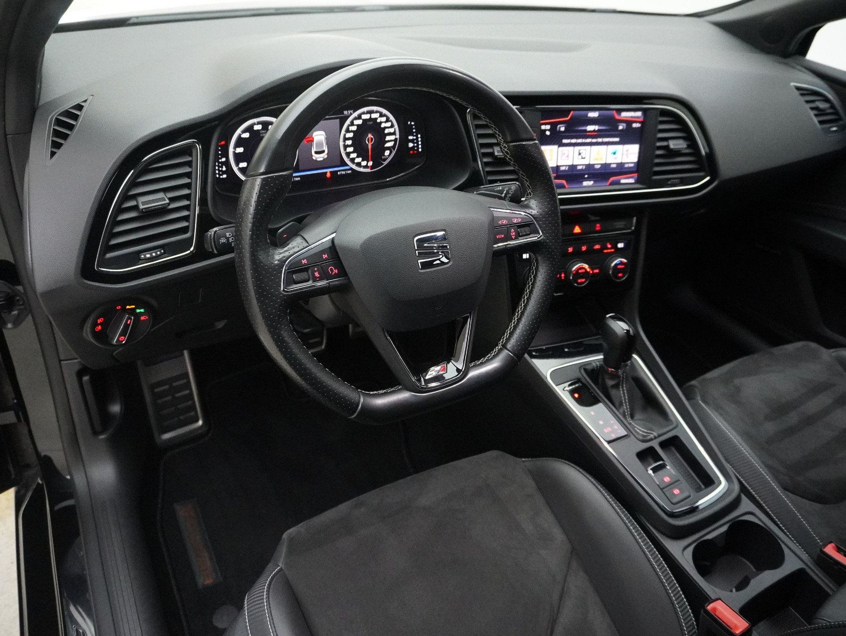 SEAT Leon ST 2.0 TSI DSG Cupra 4Drive